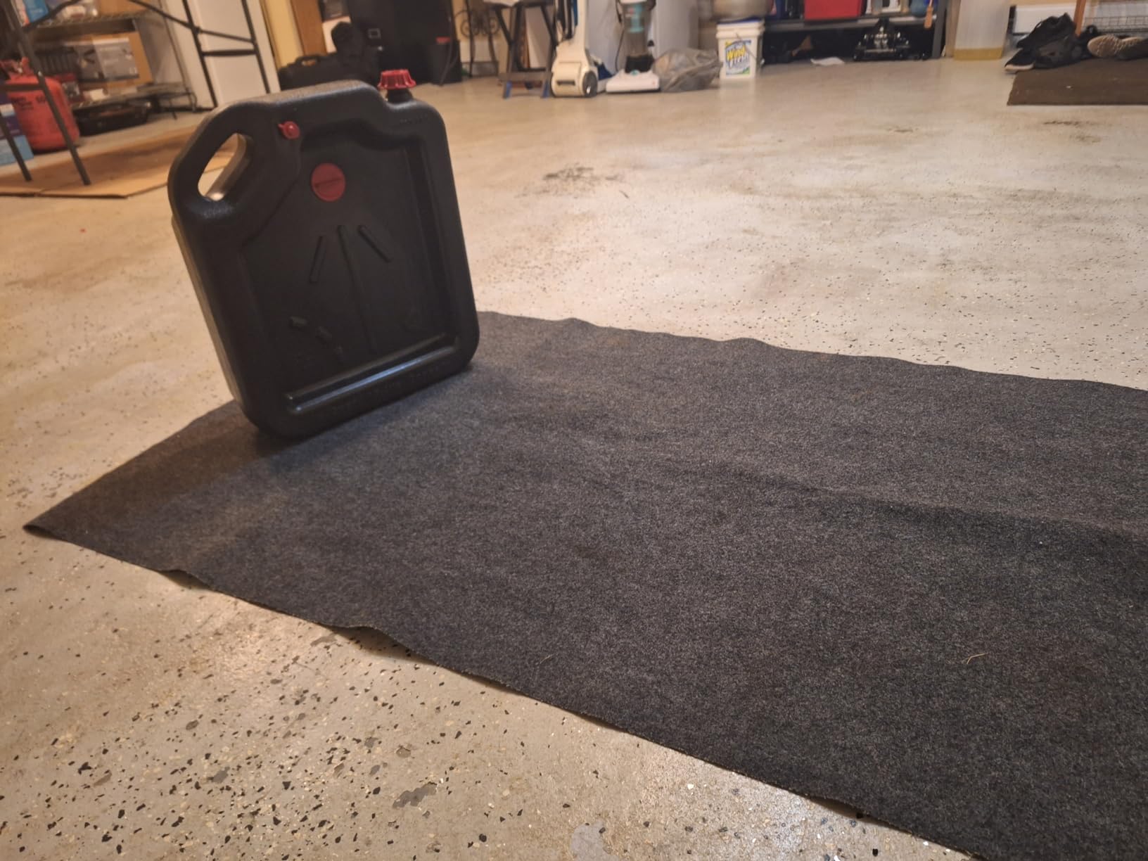 Drymate Jumbo Maintenance Mat, Premium Oil Spill Garage Floor Mat, 60