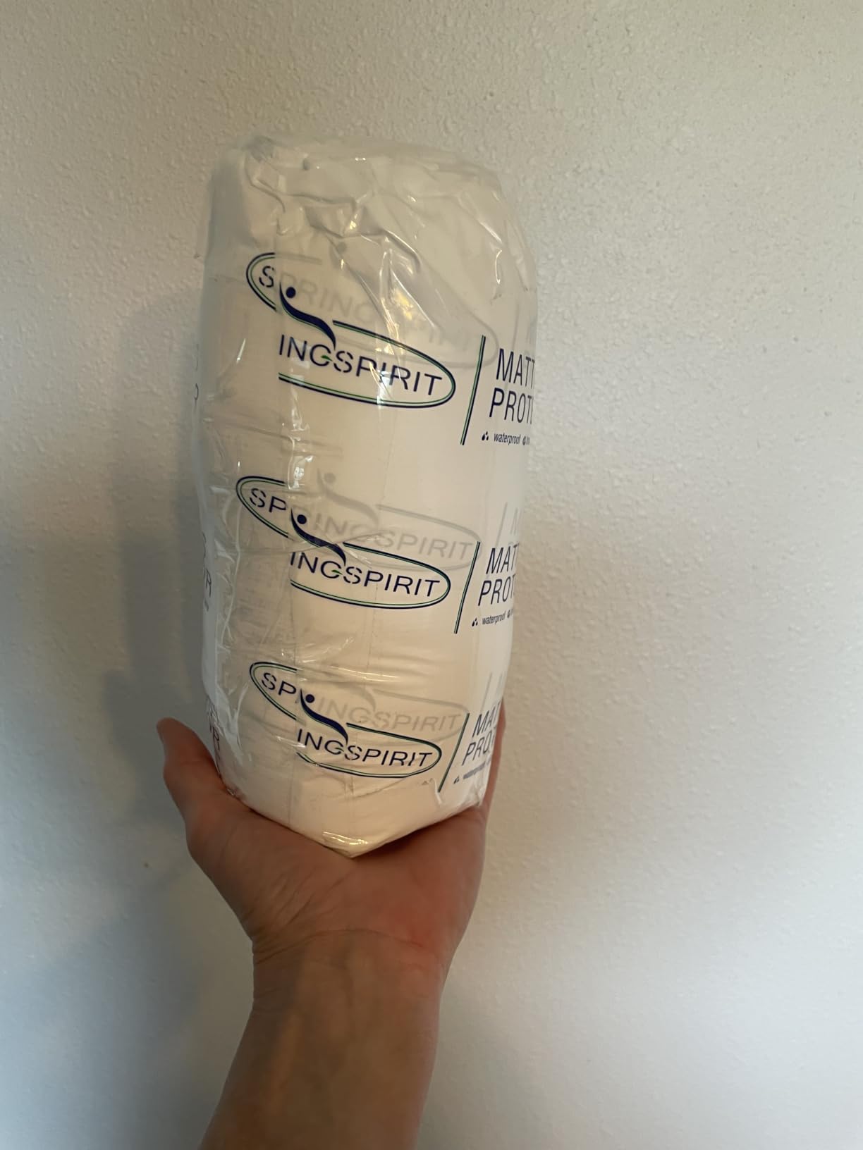 Queen Size Mattress Protector Waterproof,Absorbent Fitted Sheet customer photo 2