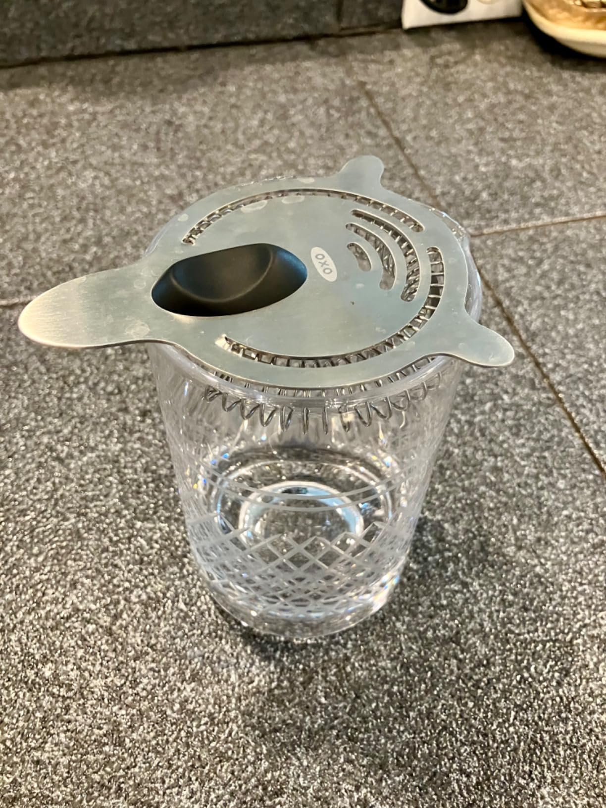 Barillio Crystal Cocktail Mixing Glass - 20 Oz (600 ml) Seamless Weighted With Thick & Sturdy Bottom Cocktail Stirring Pitcher | Old Fashioned Beaker - Bartender Mixology Accessories to Stir Cocktails customer photo 1