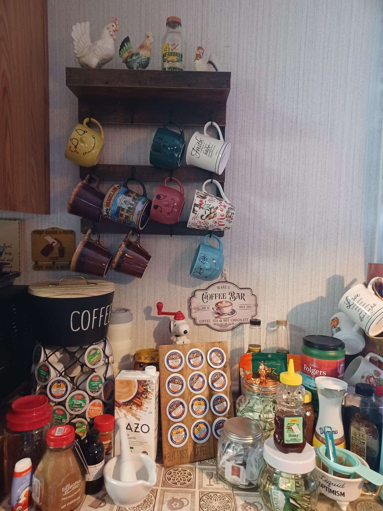 OROPY Coffee Mug Rack Wall Mounted, Rustic Wood Cups Rack, 12 Hooks & Shelf customer photo 2