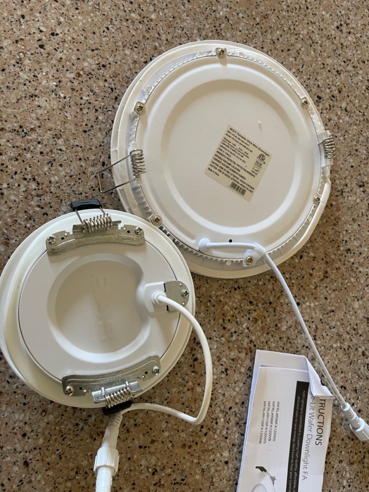 Ensenior 12 Pack 4 Inch LED Recessed Ceiling Light, 5CCT, 750LM 9W 120V customer photo 1