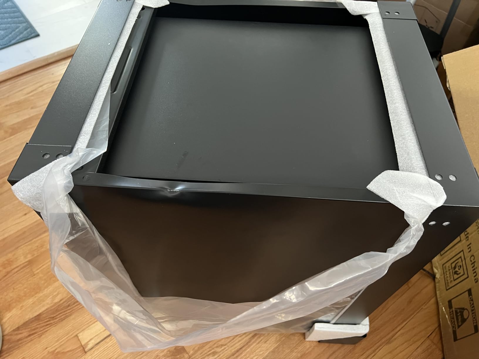 Mount-It! 3 Drawer File Cabinet with Lock and Wheels, Under Desk Storage Filing Pedestal for Home Office, No Assembly Small Rolling File Cabinet for Legal, Letter, and A4 Files in White customer photo 2