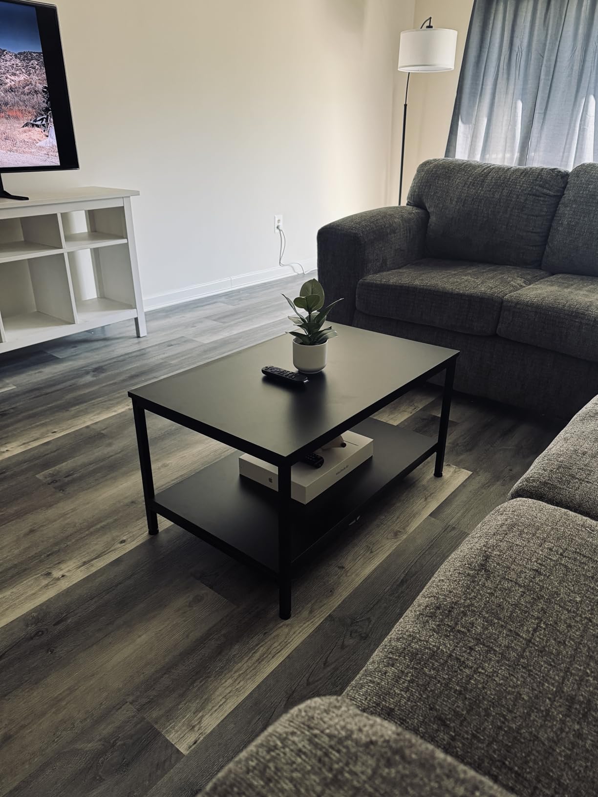 SUPER DEAL 2-Tier Industrial Coffee Table with Storage Shelf for Small Apartment Living Room, Rectangle Wood and Stable Metal TV Stand Side End Table, Rustic Brown customer photo 1