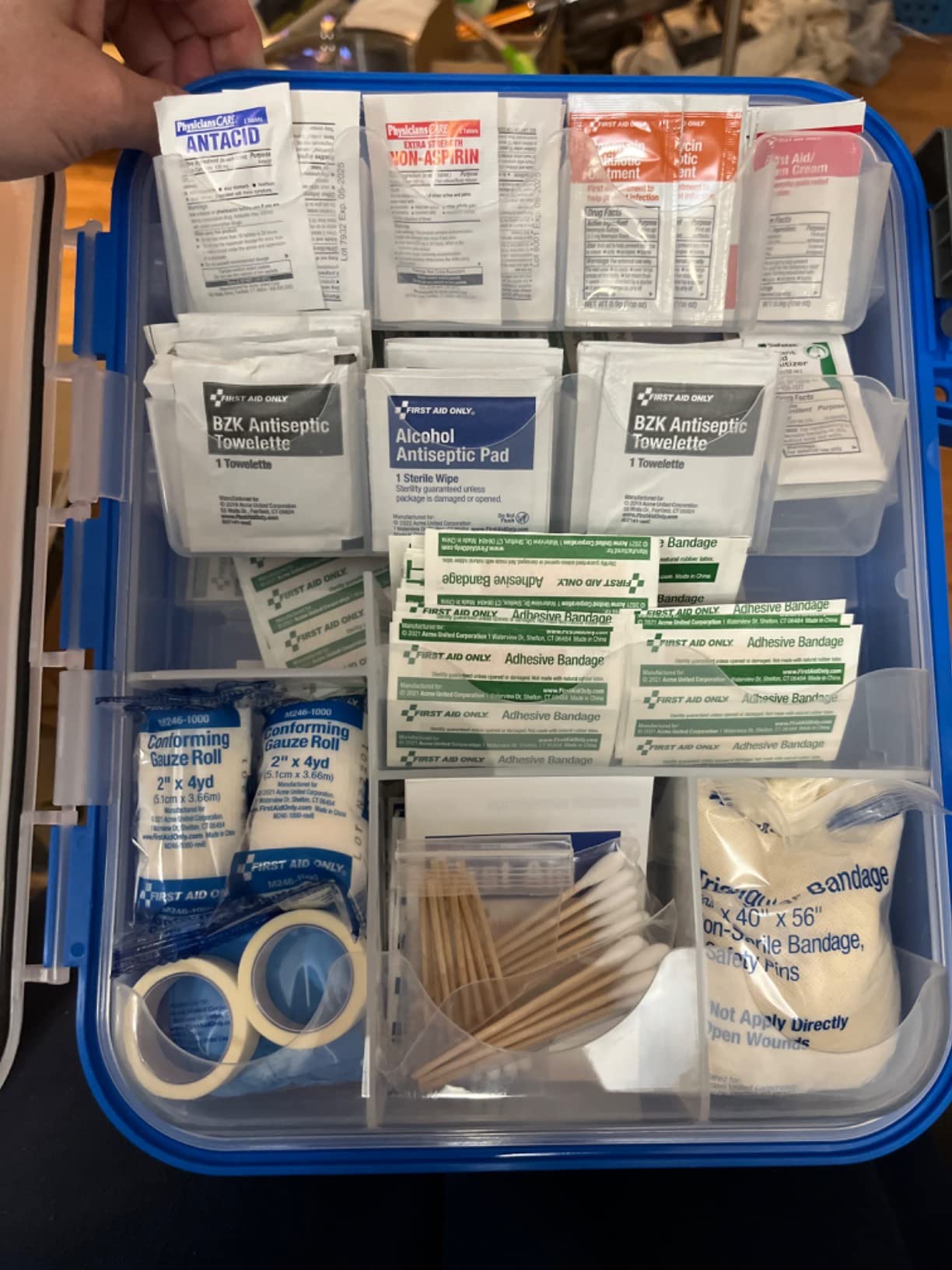 First Aid Only 91247 OSHA-Compliant First Aid Kit, All-Purpose 100-Person Emergency First Aid Kit for Business, Worksite, Home, and Car, 335 Pieces, Multicolored customer photo 2