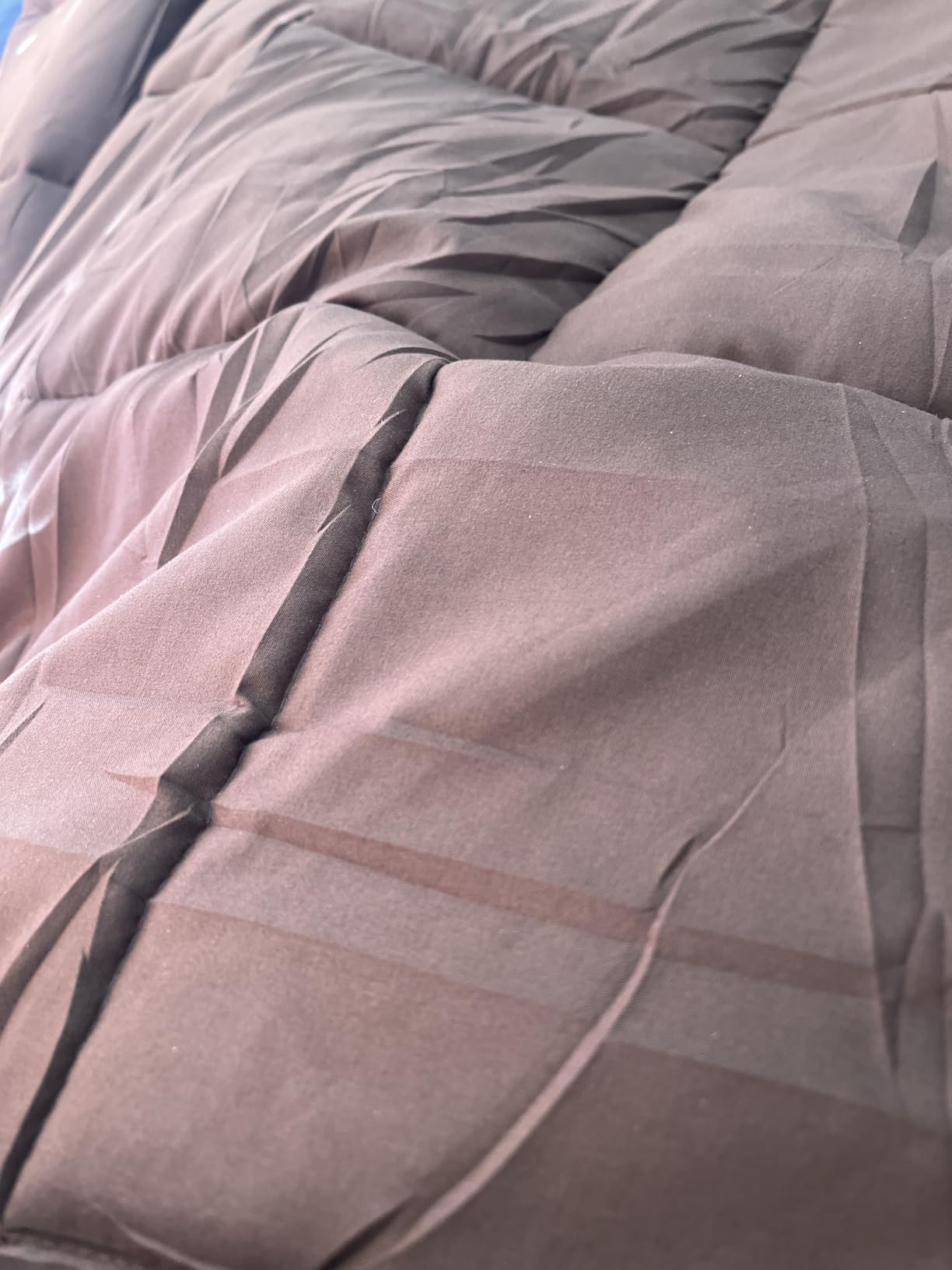 HYLEORY Queen Comforter, All Season Down Alternative Duvet Insert, Cooling Quilted Bed Comforter with Corner Tabs,Machine Washable, Dark Grey, 88x88 Inch customer photo 2