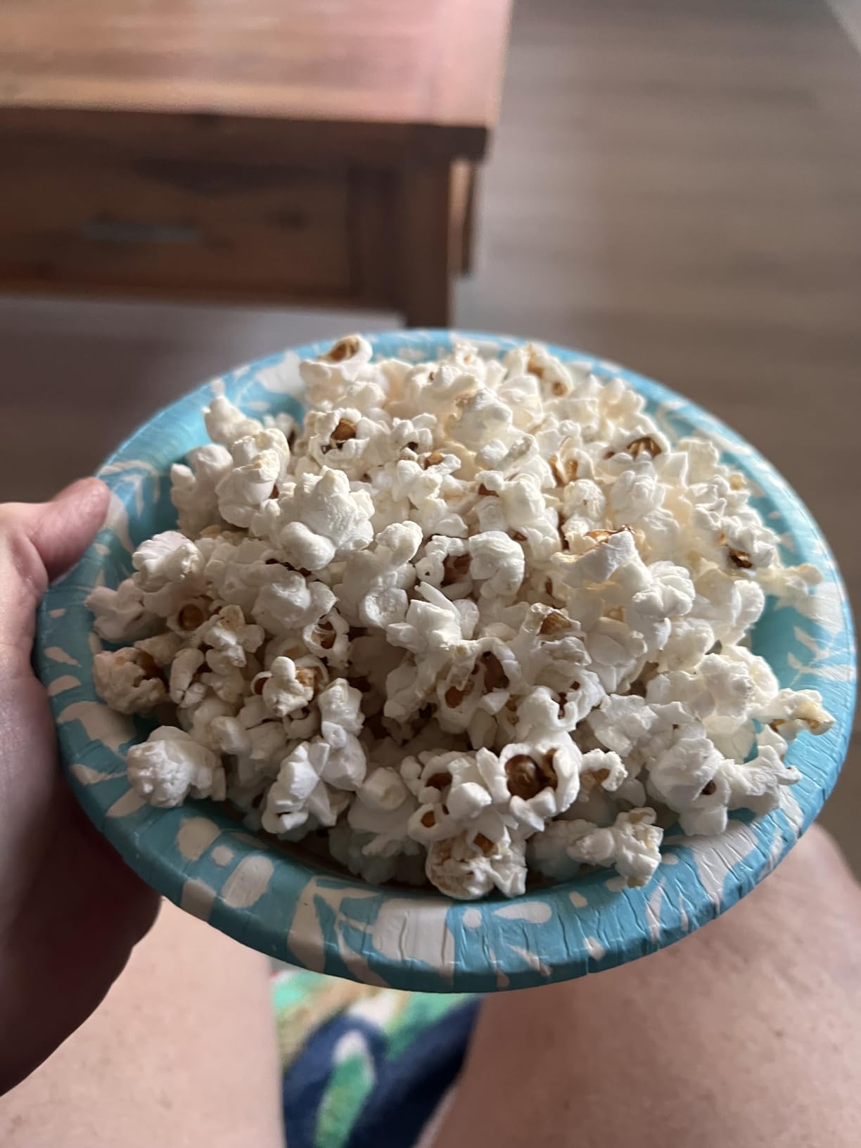 Dash SmartStore Deluxe Stirring Popcorn Maker - Hot Oil Electric Popcorn Popper with Butter-Warming Tray, Clear Serving Bowl, Storage Lid & Measuring Cup - 24 Cups, Aqua customer photo 1