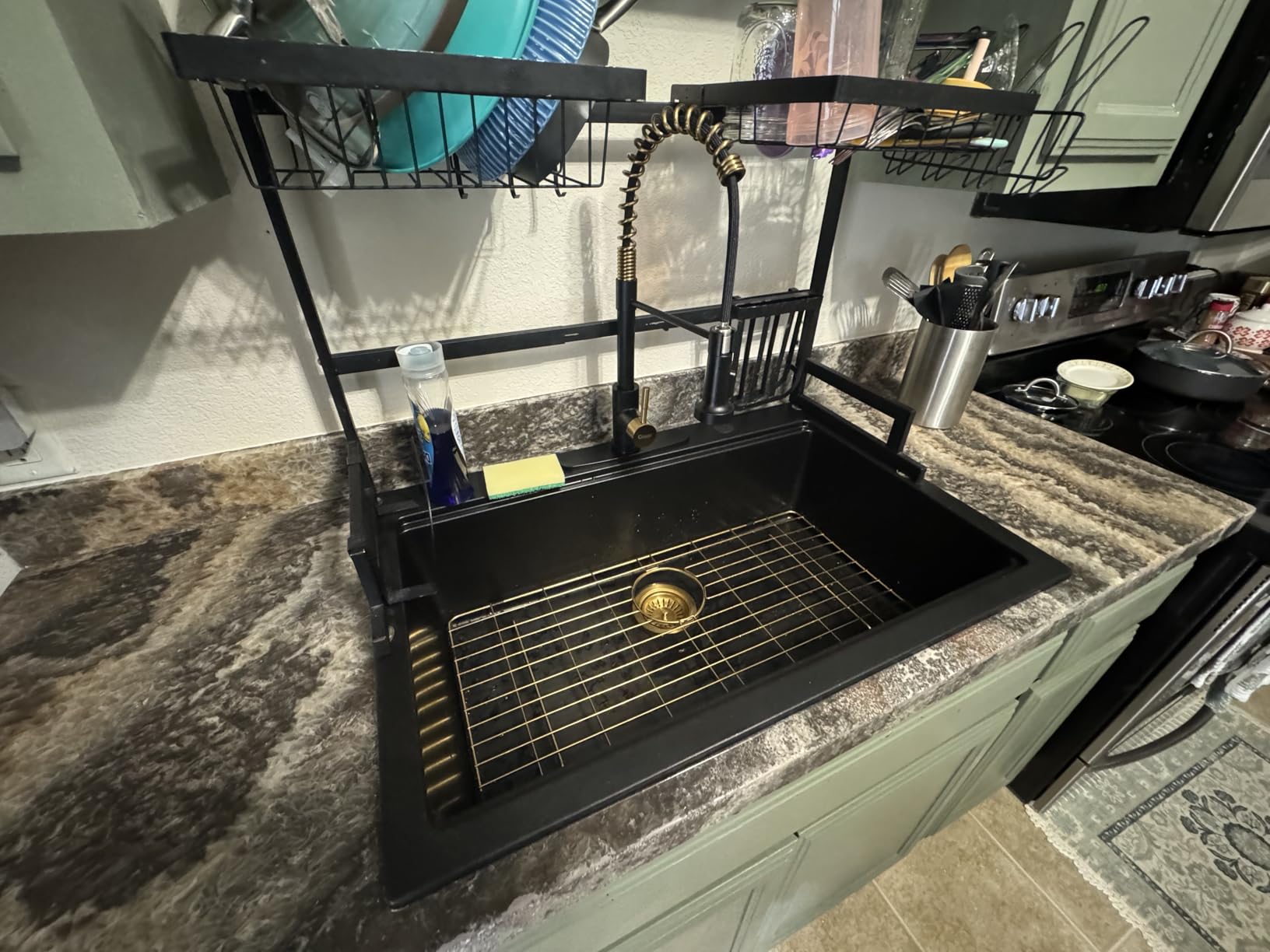 GIMILI Matte Black Touchless Kitchen Faucet with Spring Pull Down Sprayer customer photo 2