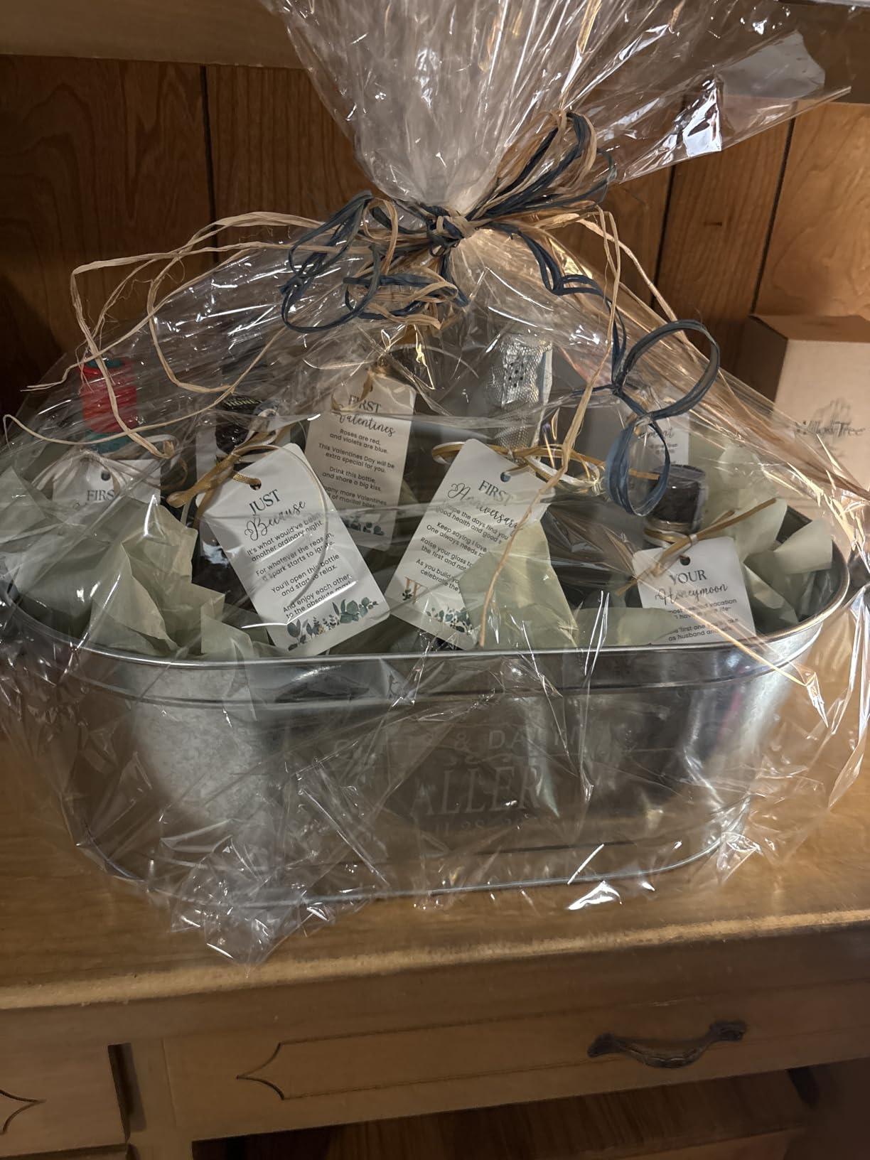 Let's Make Memories Personalized Beverage Tub - Custom Beverage Tub - Customize With Name & initial - Galvanized Drink Tub - 20 ¾
