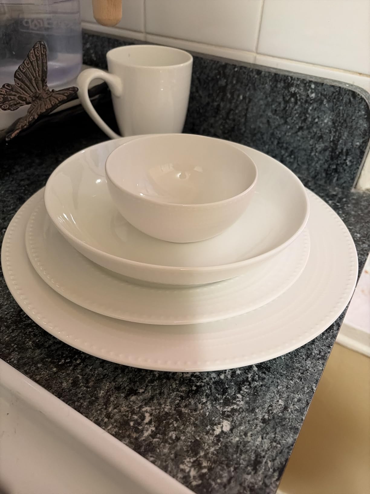 Mikasa Annabelle Bone China Dinnerware Set, 40-Piece Service for 8, White Hobnail Detail, Dinner Plates, Salad Plates, Bowls and Mugs, Dishwasher and Microwave Safe customer photo 2