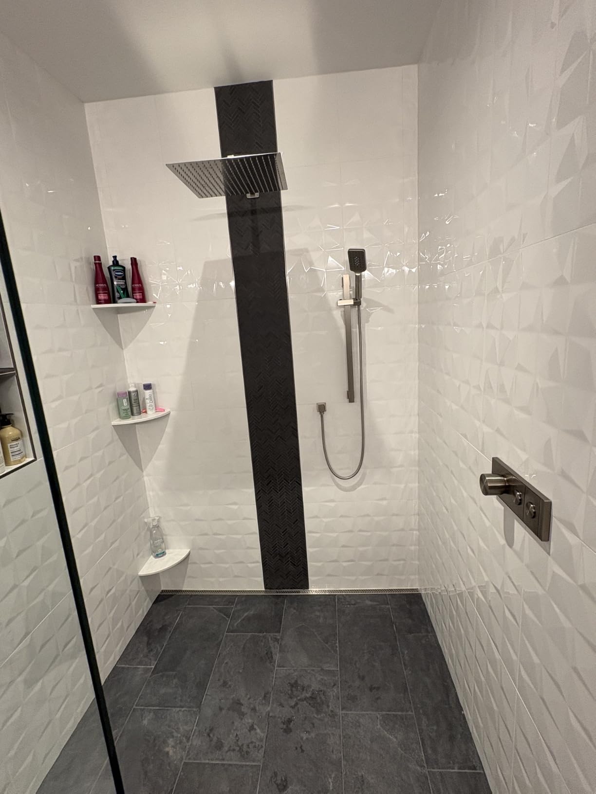 Voolan Rain Shower head, High Pressure Shower Head Made of 304 Stainless Steel, Relaxed Shower Experience Even at Low Water Flow and Pressure (10