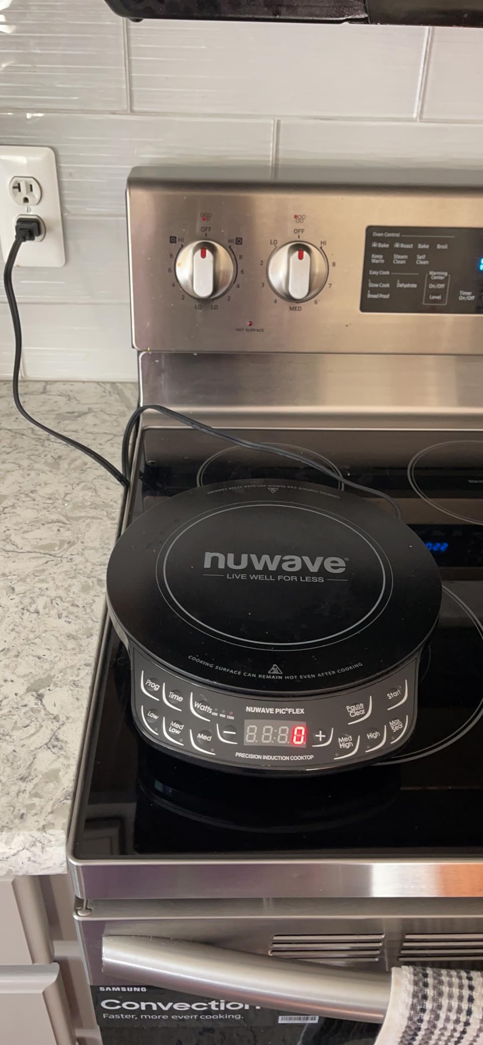 Nuwave Flex Precision Induction Cooktop, 6.5” Heating Coil, Black customer photo 1