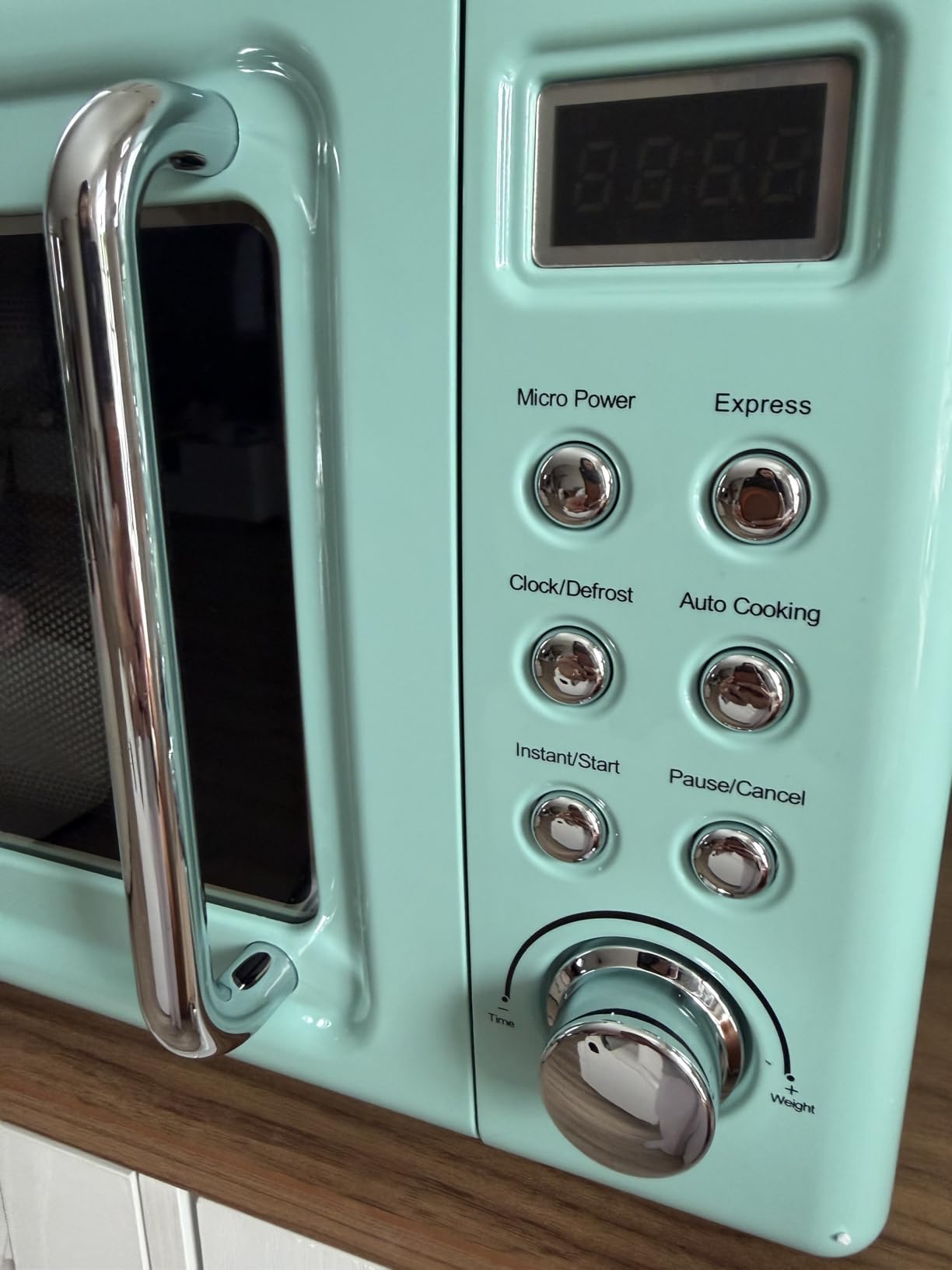 Moccha Retro Microwave Countertop, LED Display, 0.7 Cu.ft, 700W, Gold customer photo 1