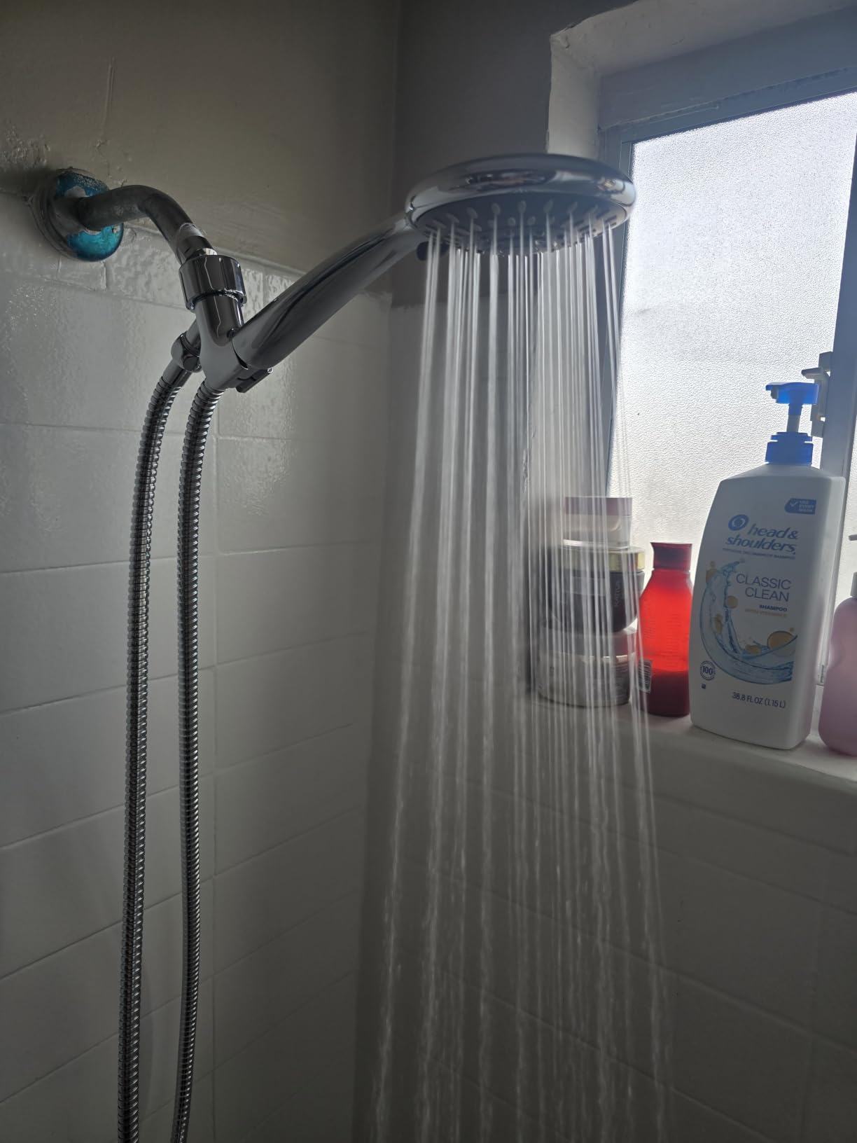Briout Handheld Shower Head High Pressure 5-Settings with Hose, Chrome customer photo 1