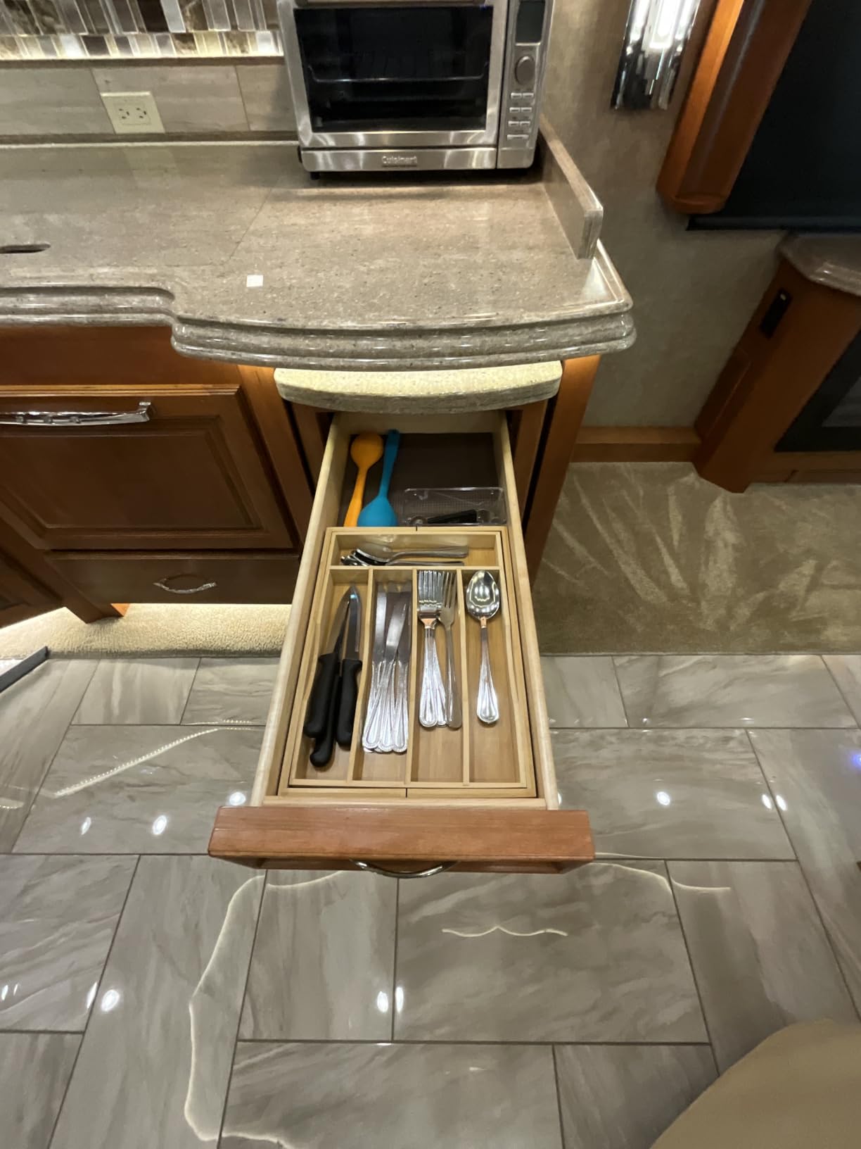 Expandable Bamboo Kitchen Drawer Organizer for Cutlery and Utensils, Adjustable Bamboo Wood Cutlery Tray in Drawer for Flatware and Silverware in Kitchen, (Natural) customer photo 2