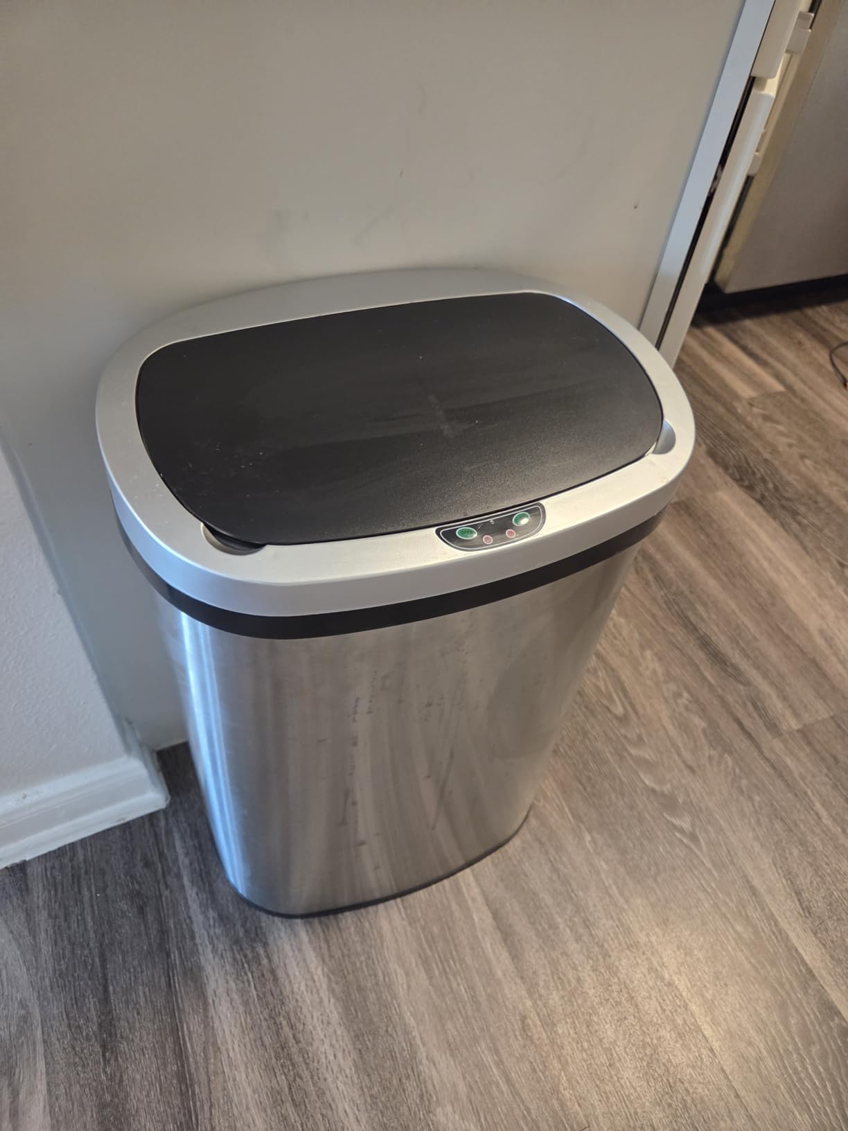 13 Gallon(50 L) Kitchen Trash Can with Touch-Free & Motion Sensor, Automatic Stainless-Steel Garbage Can Anti-Finaerprint Mute Desianed Trash Bin Brushed Stainless Steel customer photo 2