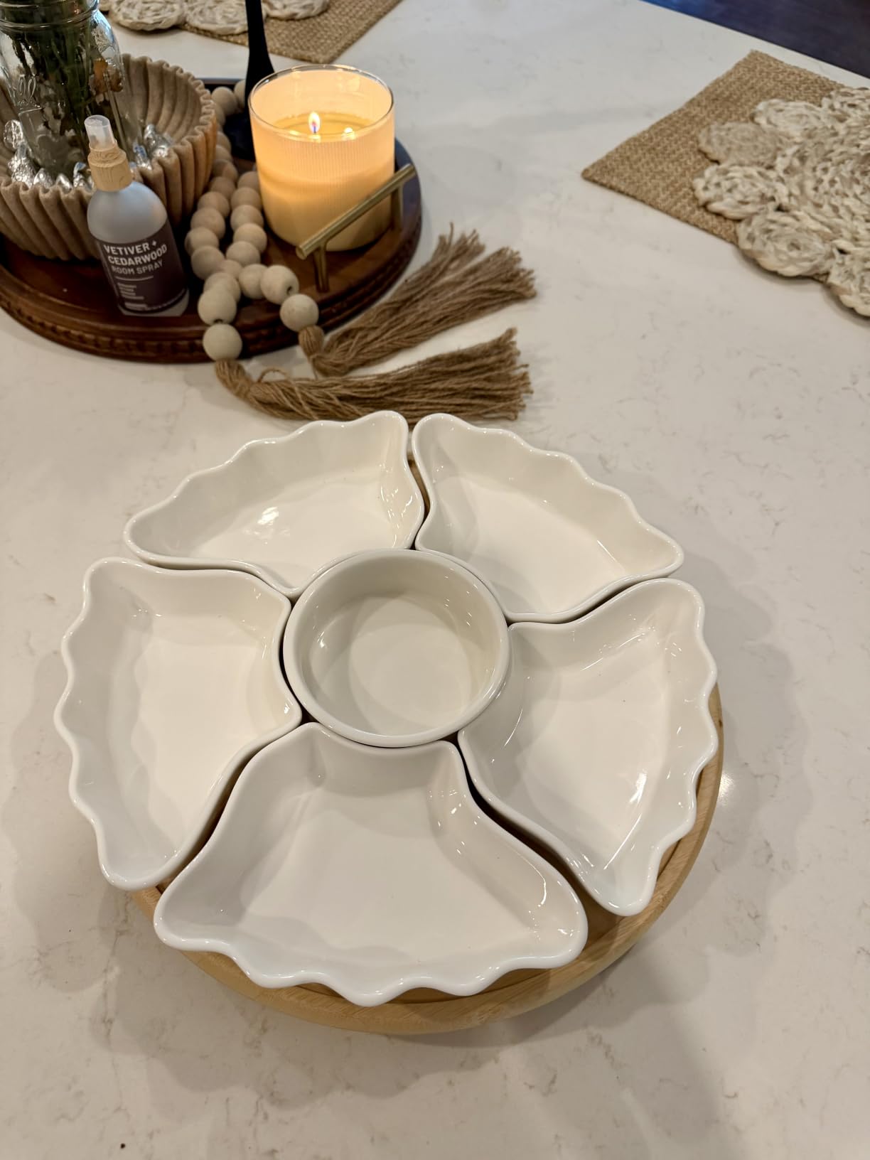 DOWAN 360° Rotatable Serving Tray and Platters, 12 Inch Divided Serving Bowls for Party, Kitchen Decor, Removable Serving Dishes for Chips and Dip, Fruit, Veggies, Candy and Snacks, 7 Pieces, White customer photo 1