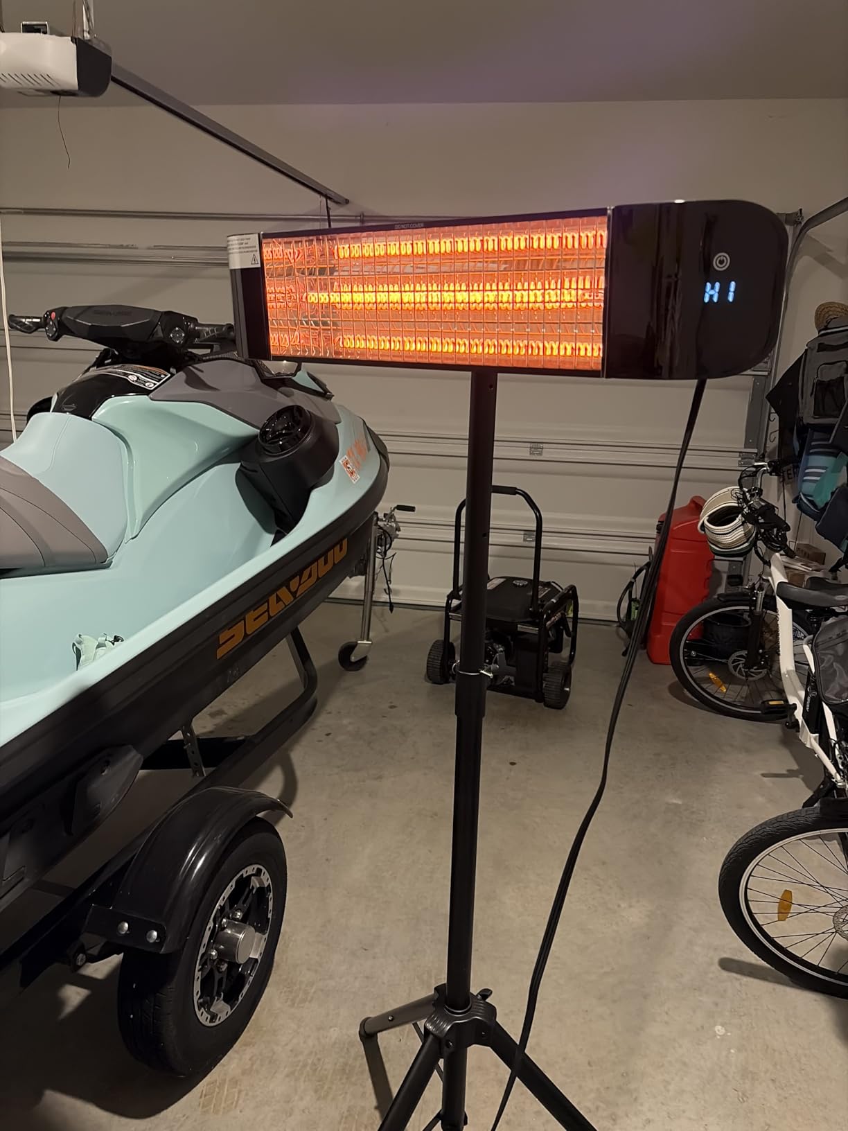 Paraheeter Outdoor Electric Infrared Patio Heater, 1500W customer photo 1