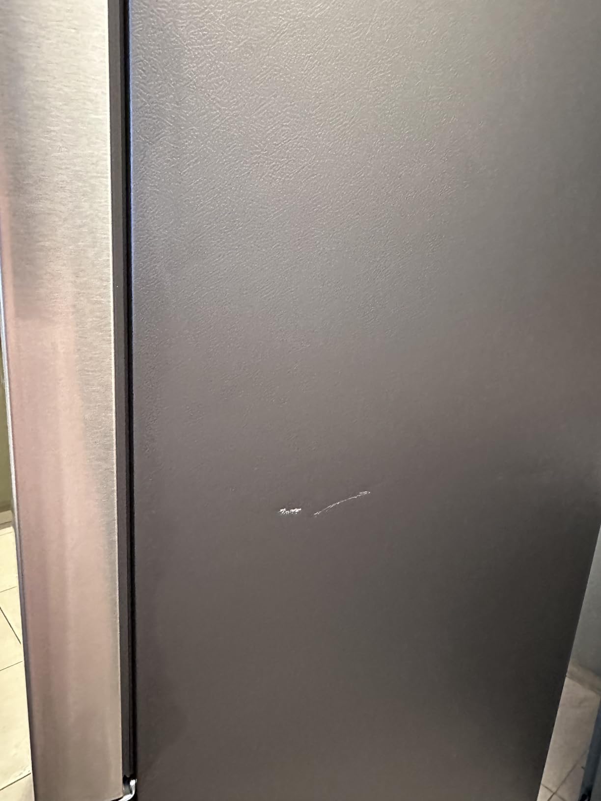 Samsung 17.5 cu. ft. Smart Counter Depth 3-Door French Door Refrigerator, Stainless Steel, RF18A5101SR/AA customer photo 2