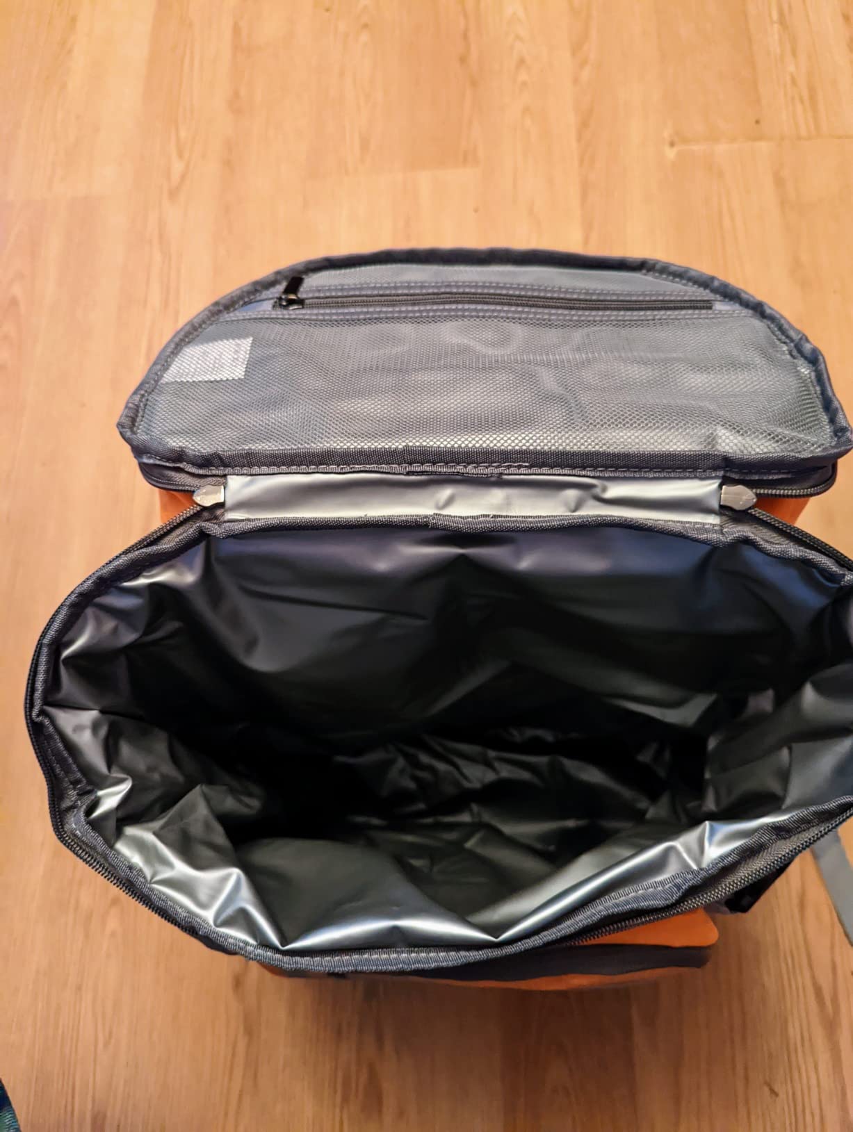 Maelstrom 35/50Can Insulated Cooler Backpack, Leakproof Soft Lunch Ice Bag customer photo 1