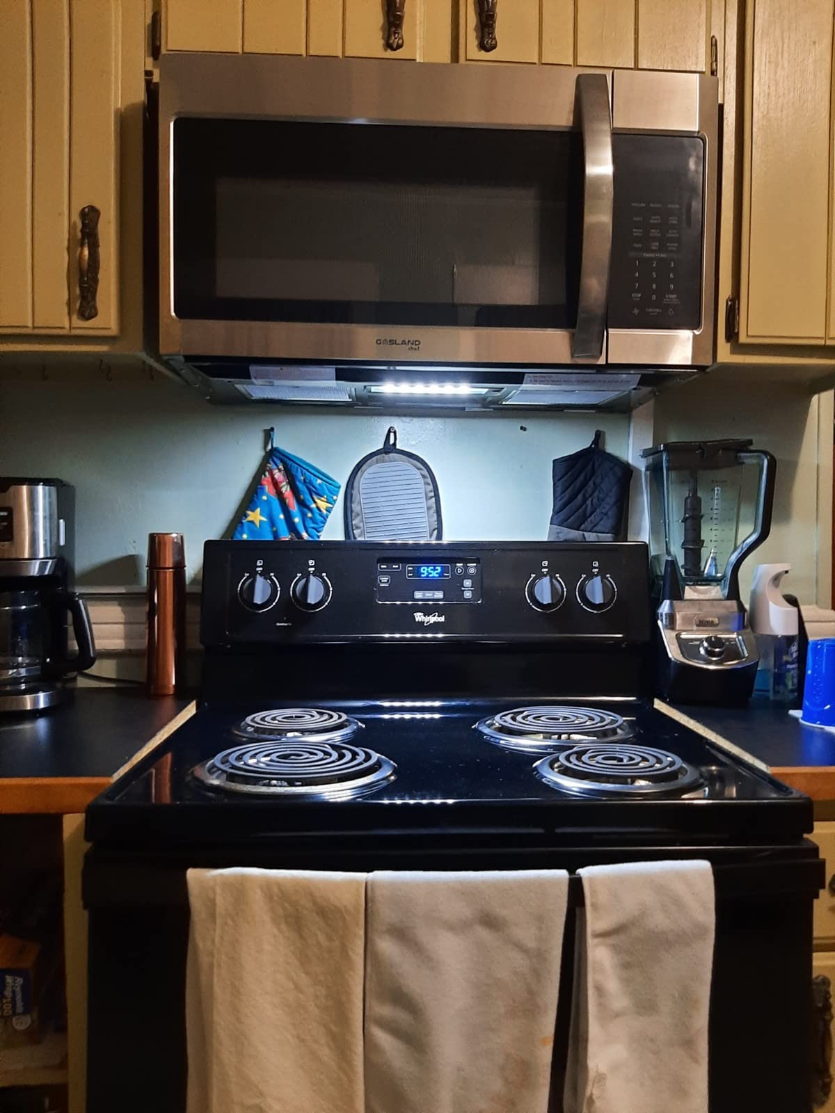 GASLAND 30 Inch Over the Range Microwave, 1.9 Cu. Ft., 400 CFM, 1000W customer photo 2