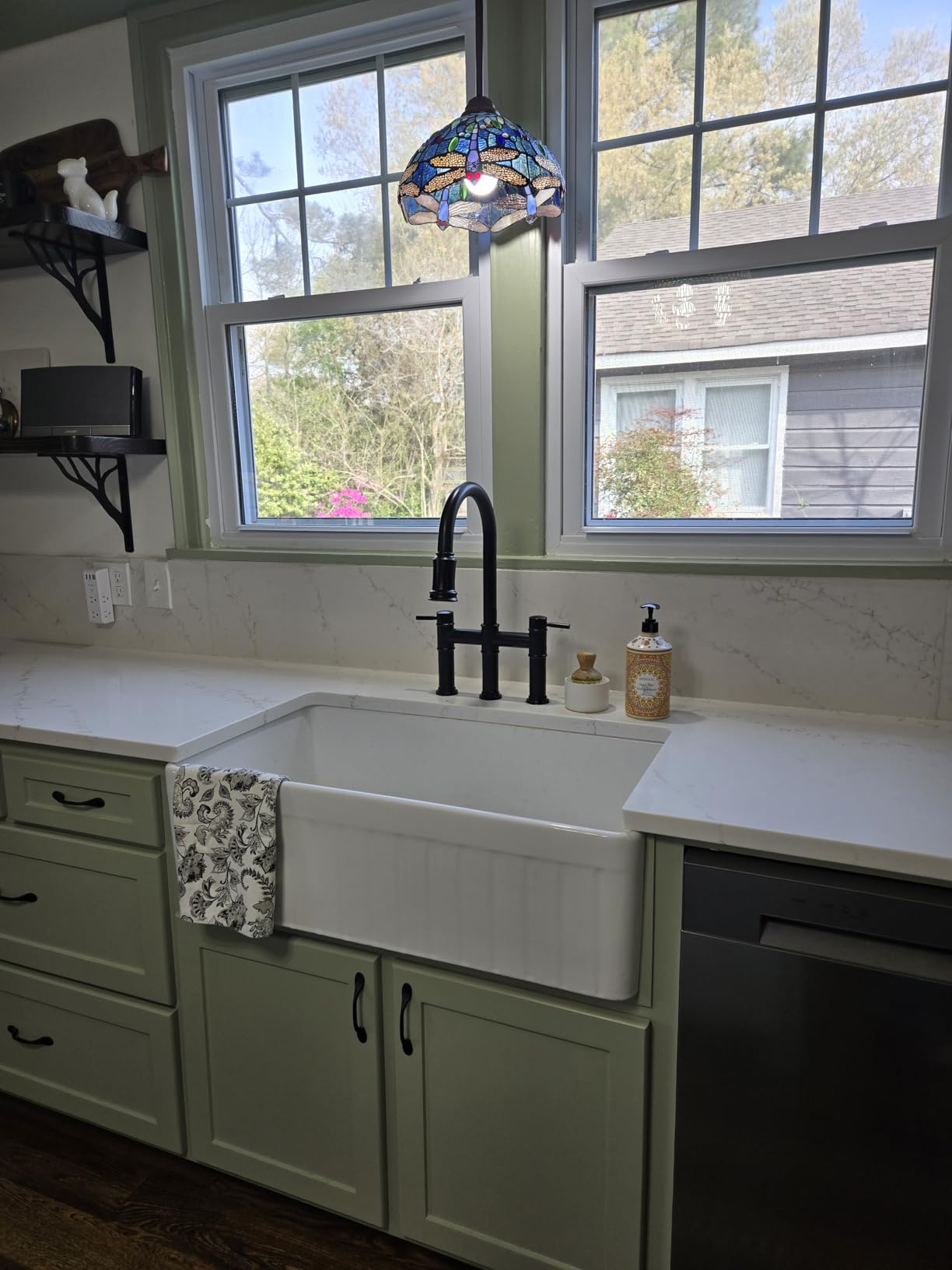 DeerValley White Farmhouse Sink Apron Front Farm Kitchen Sink 33 inch customer photo 2