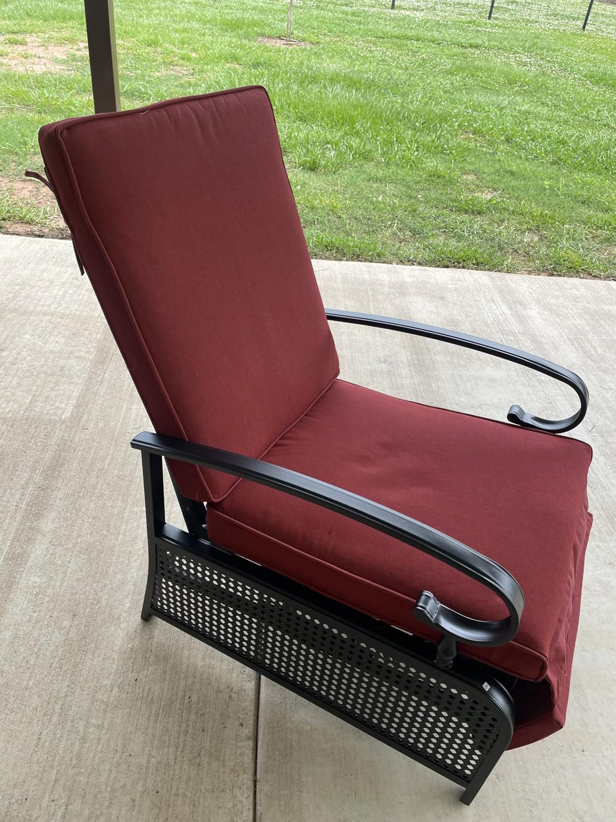 Kozyard Adjustable Outdoor Reclining Lounge Chair customer photo 2