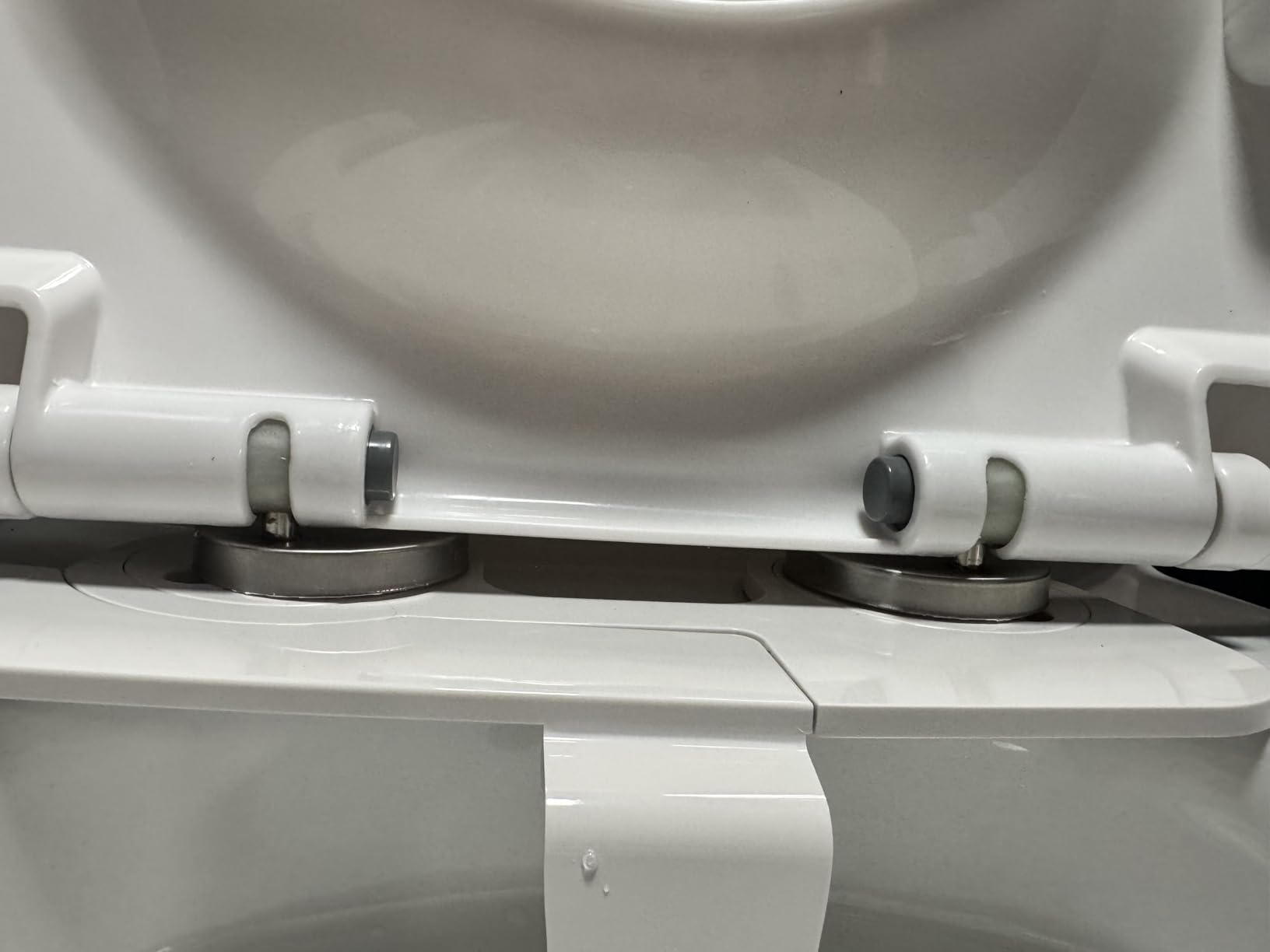 BIGCOW Ultra-Slim Bidet Attachment for Toilet - Dual Nozzle (Frontal & Rear Wash) with Adjustable Cold Water Pressure and Stainless Steel Inlet - Hygienic Solution for Fresh Cleanliness, Silver 1 Pcs customer photo 2