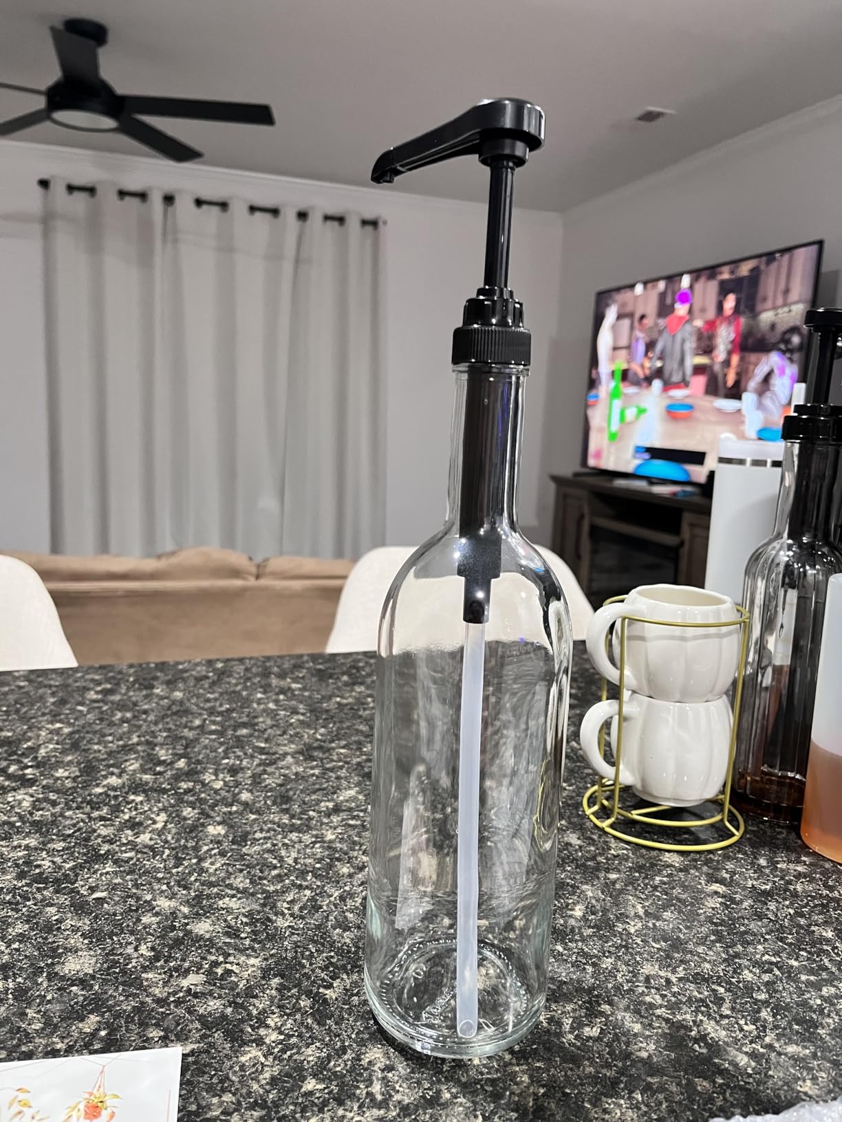 Demi's Home 25.4 oz 750 ml Glass Coffee Syrup Dispenser for Coffee Bar - 4 Pack - Comprehensive Label Set & ¼ oz Pumps Included customer photo 1