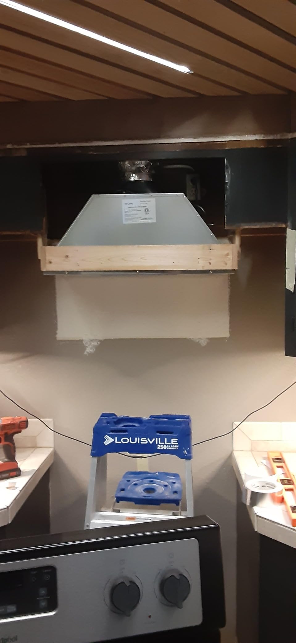 HisoHu Insert Range Hood 30 Inch / 36 Inch, 1200 CFM with Ducted Convertible Ductless(Kit Included), Stainless Stee Kitchen Vent Hood with 4 Speed Exhaust(30'', Black) customer photo 1