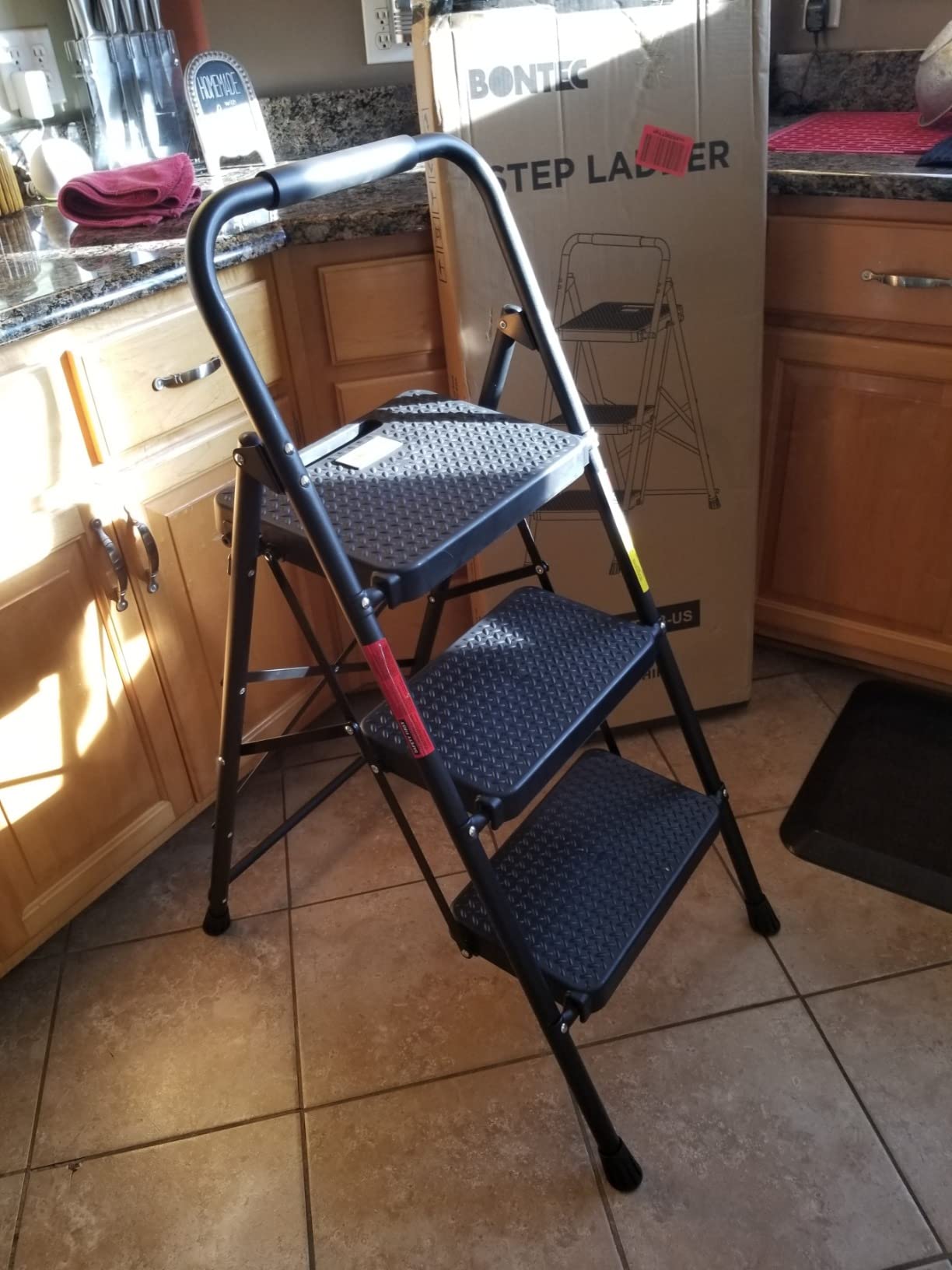 BONTEC 3-Step Ladder, Folding Step Stool, 600lbs Max Load Capacity, Black customer photo 1