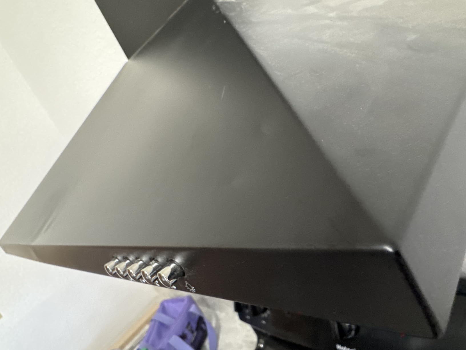 SNDOAS Range Hood 30 inch,Wall Mount Range Hood in Stainless Steel With Ducted/Ductless Convertible,Stove Vent Hood with Aluminum Filters,3 Speed Exhaust Fan,LED Light,Button Control customer photo 2