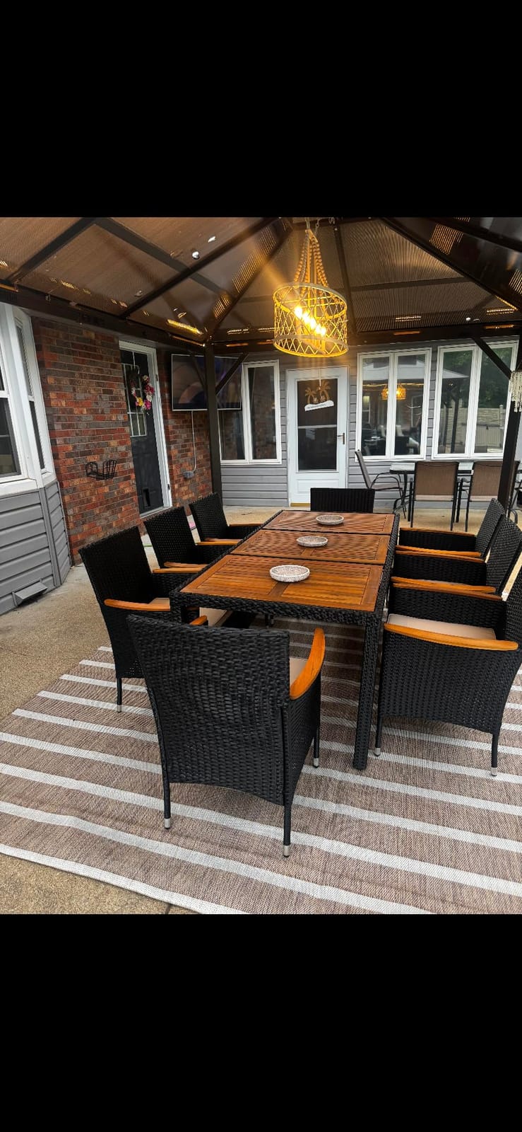 Flamaker Patio Dining Set for 8 Outdoor Acacia Wood Table and Chairs, Black customer photo 1