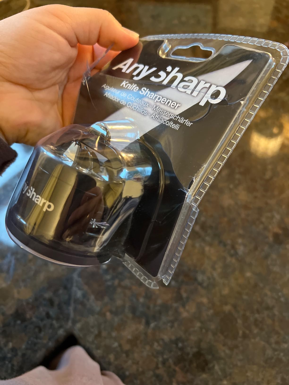 AnySharp – GLOBAL – Easy to Use, Hands Free Knife Sharpener - Red customer photo 1