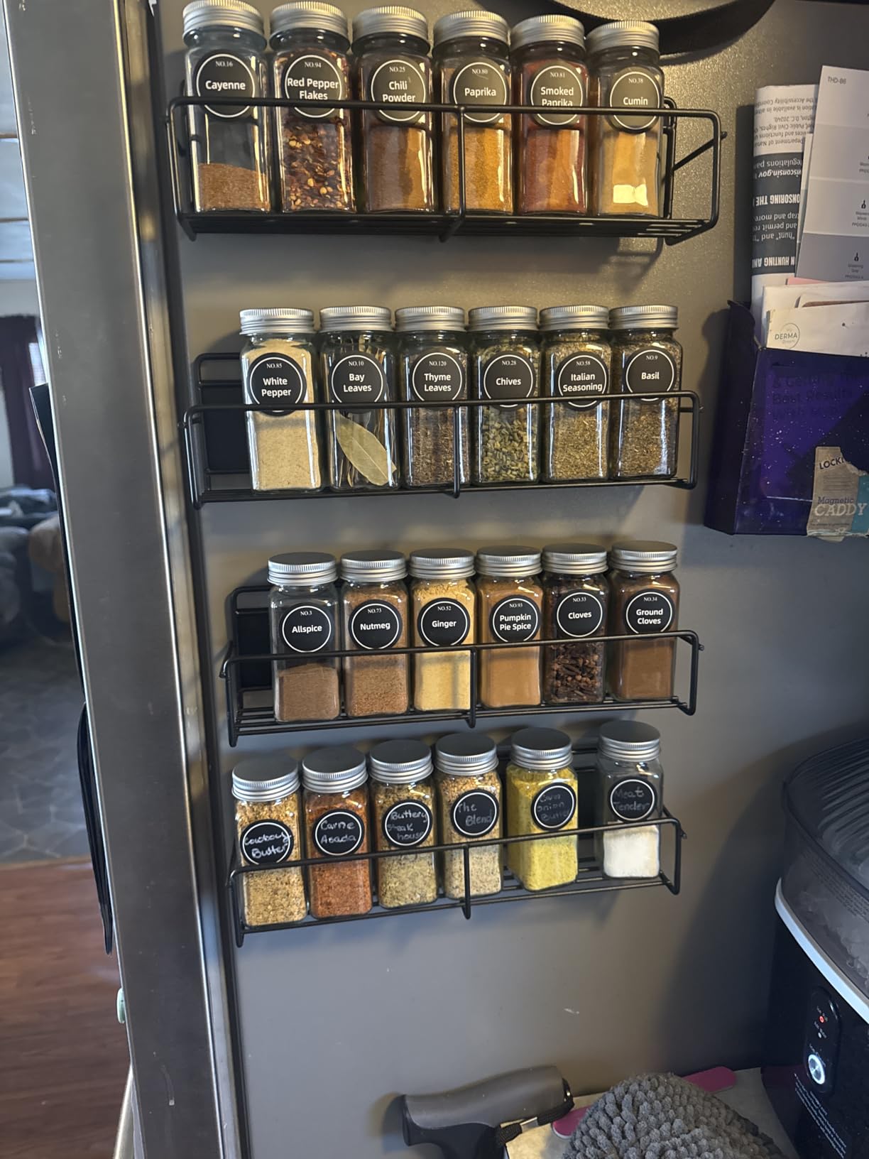 VITEVER Magnetic Spice Rack, 4 Pack, 24 Square Glass Jars with Lids, Quick-Find Pre-Printed Labels, Funnel, Space Saver, Refrigerator and Microwave Oven Organizer customer photo 1