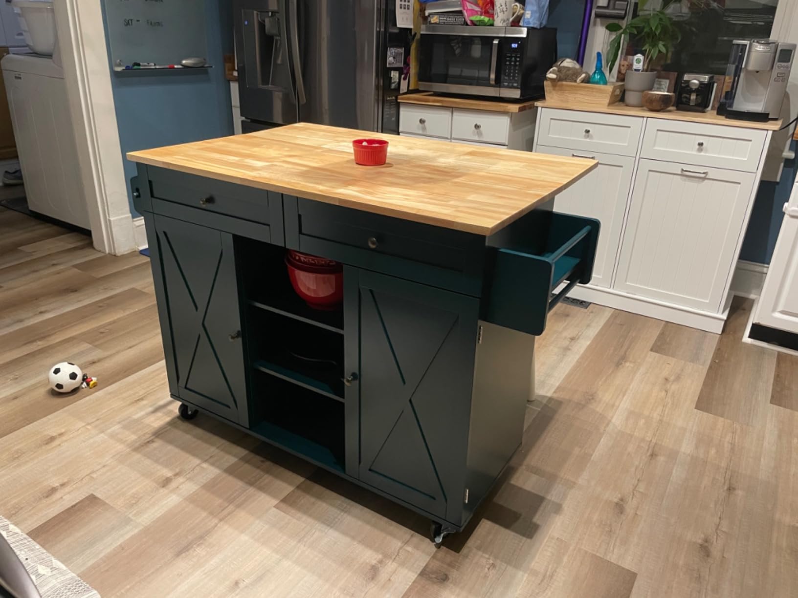 HLR Farmhouse Kitchen Island On Wheels, White customer photo 2