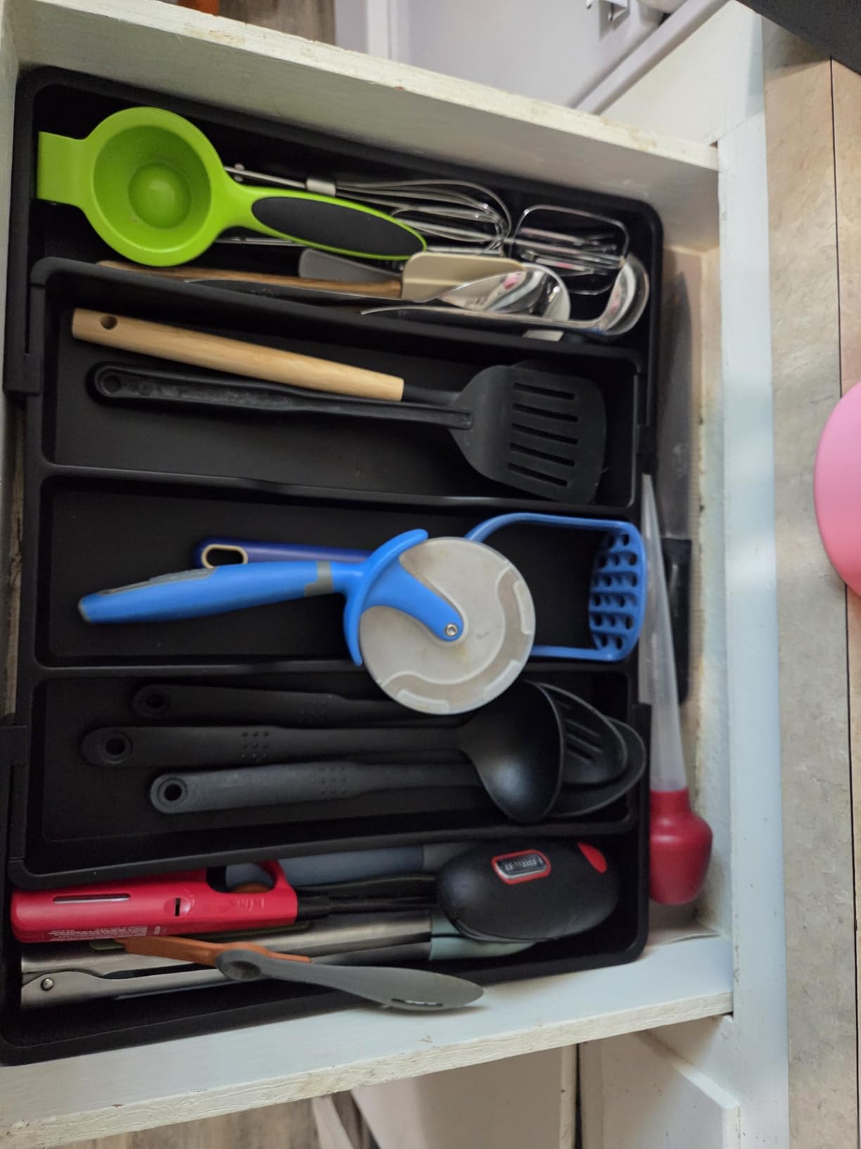 Lifewit Utensil Organizer for Kitchen Drawers, Expandable Utensil Tray customer photo 1