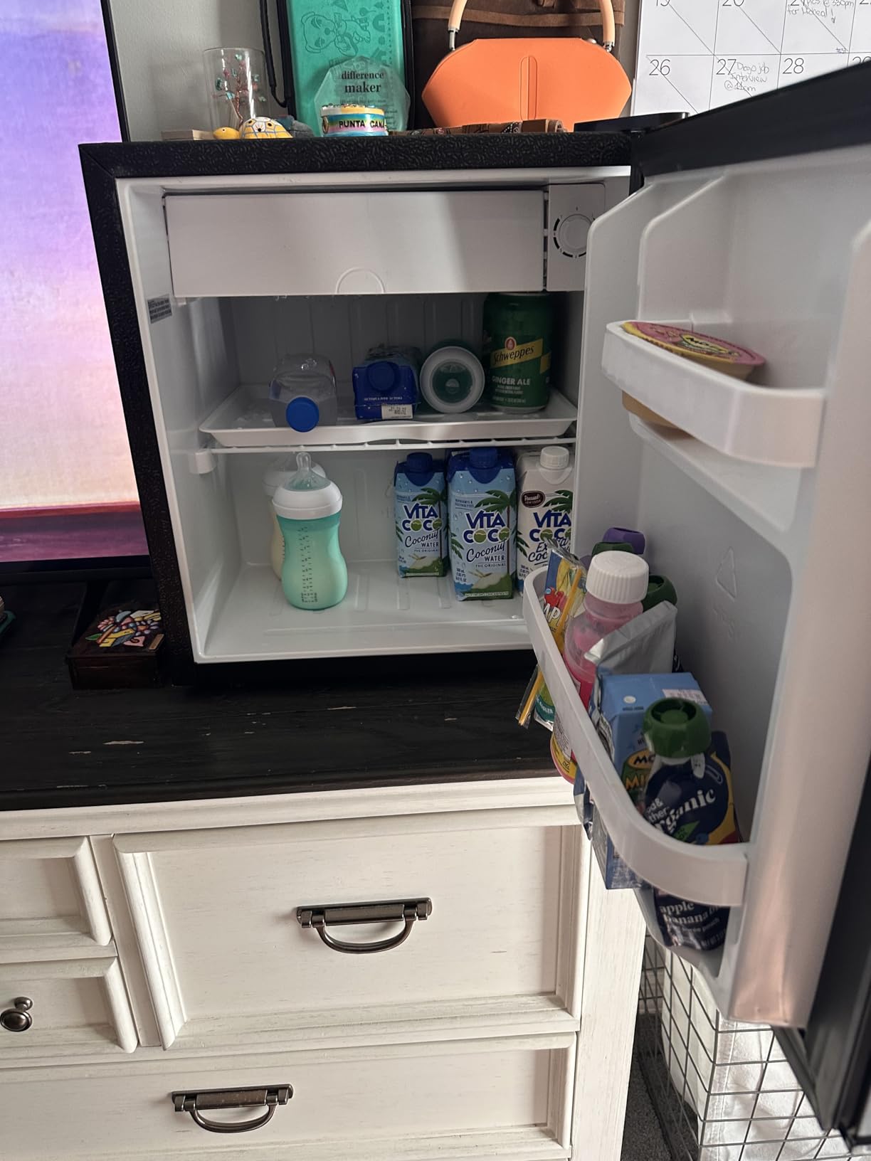 EUHOMY 1.7 Cu.Ft Mini Fridge, Reversible Door Compact Refrigerator, Black customer photo 1