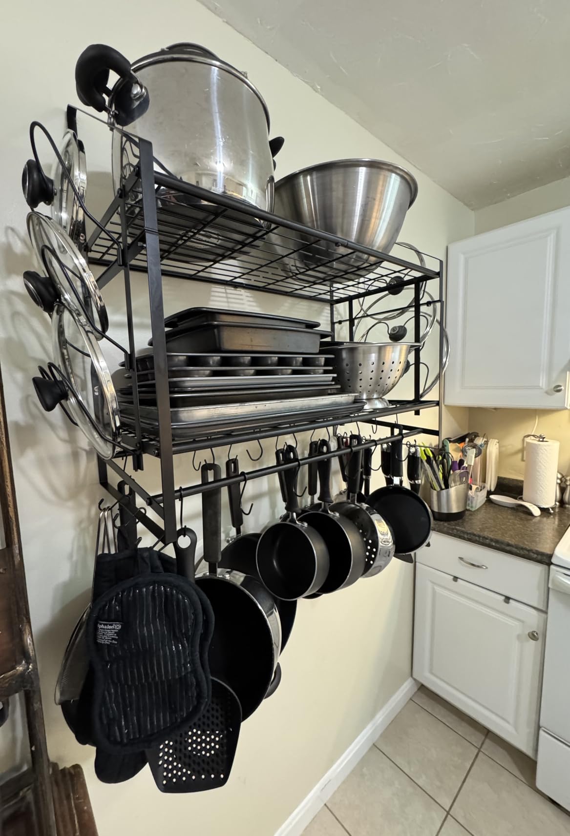 VyGrow 28 Inch Pot Rack Wall Mounted, 2 Tier Pots and Pans Organizer with 20 Hooks and 6 Pot Lid Holders, Heavy Duty Steel Pot and Pan Hanger for Kitchen Cookware Utensils Storage 34.7