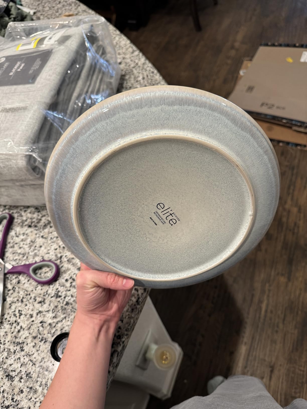 Gibson Elite Kings Road Double Plates and Bowl Organic Round Porcelain Dinnerware Set - Matte Black w/Gold Rim customer photo 1