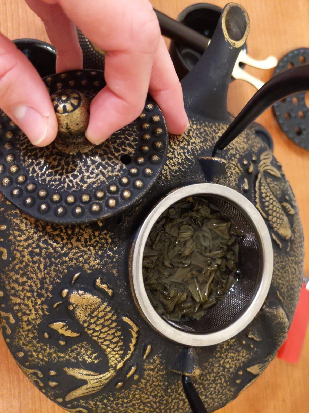 Ufine Cast Iron Teapot with Stainless Infuser Enameled Interior 40oz/1200ml customer photo 1