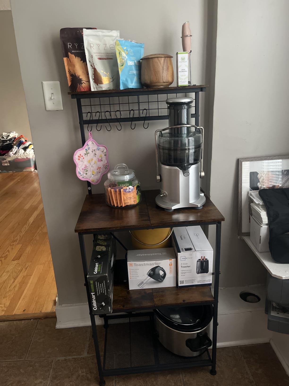 Furologee Kitchen Bakers Rack with Power Outlet, 22-Inch Microwave Stand customer photo 2