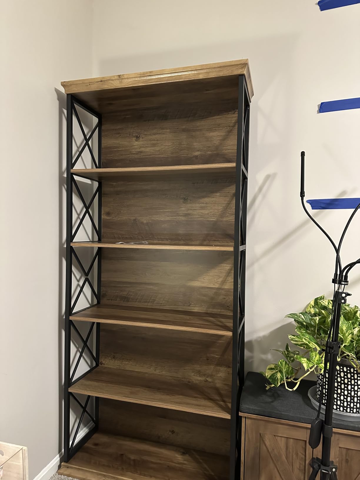 Tribesigns 6-Tier Bookcase, 71 Inches Industrial Bookshelves and Bookcase customer photo 2