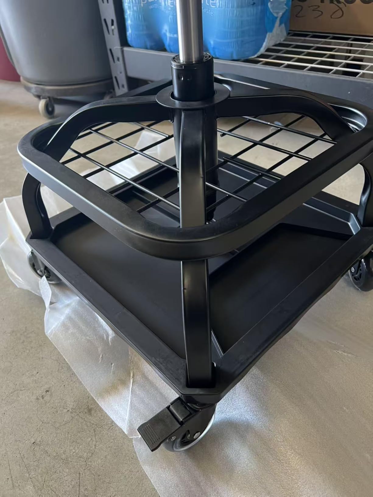 Rolling Shop Stool with Wheels, Garage Work Mechanic Stool with Backrest, Roller Mechanic Chair, Adjustable Height, 360° Swivel, Tool Tray Storage, 330 LBS Capacity, Heavy Duty, Black customer photo 2