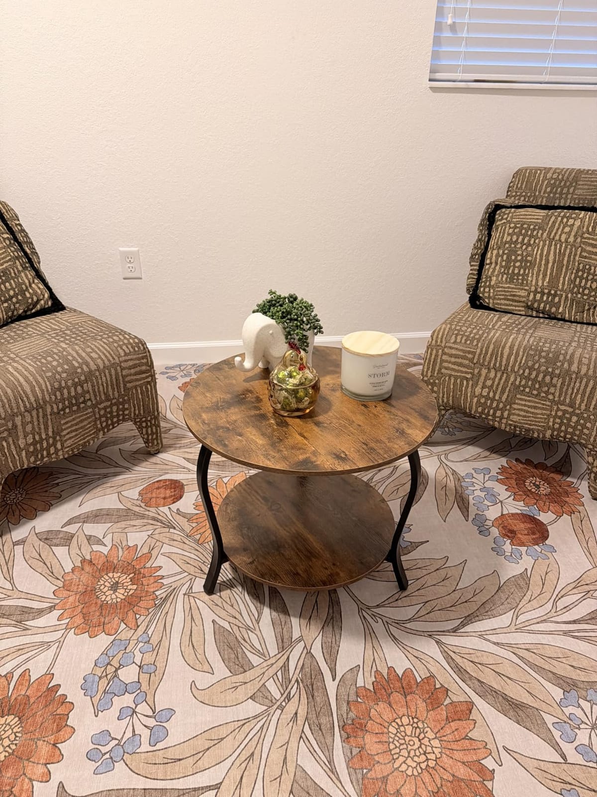 YEAKOO Small Round Coffee Table with Open Storage,23