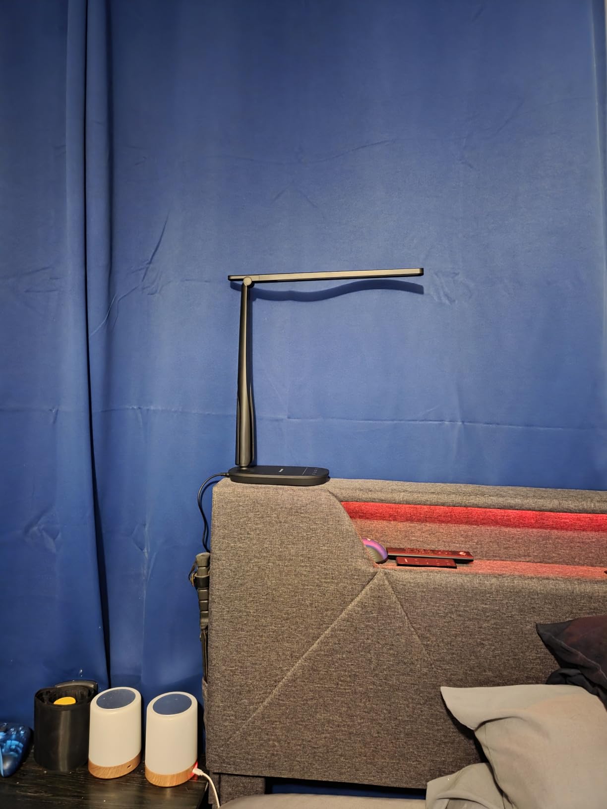 Honeywell HWT-H2 LED Desk Lamp, Eye-Caring Full Spectrum, USB Charging customer photo 1