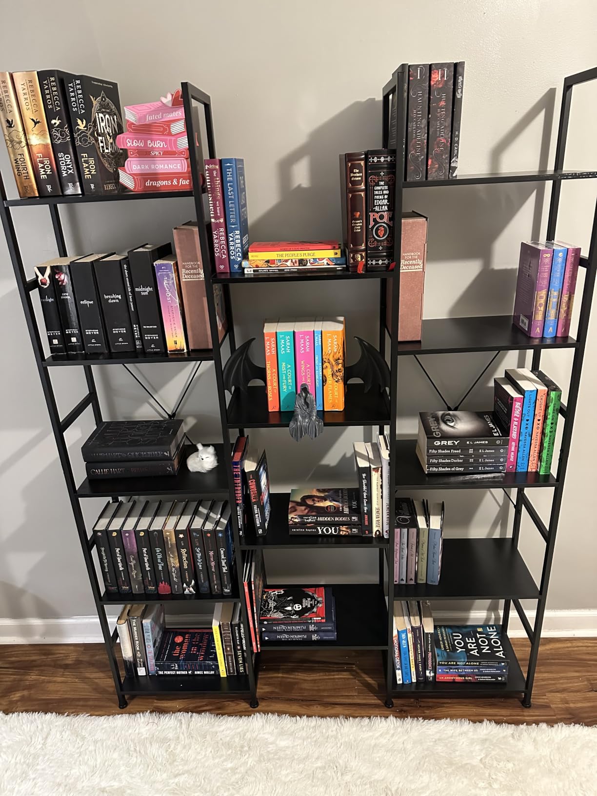 NUMENN Triple Column 5 Tier Bookshelf with 14 Adjustable Shelves, Vintage customer photo 2