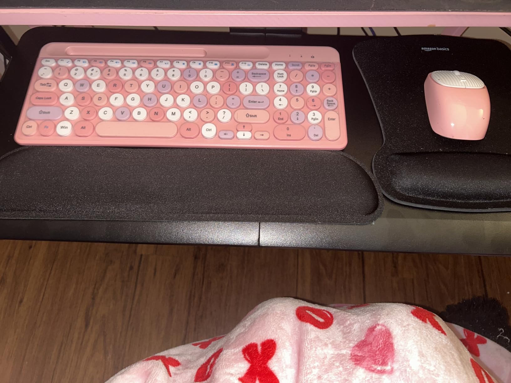 BONTEC Under Desk Keyboard Tray, Pull-Out Keyboard & Mouse Platform customer photo 2