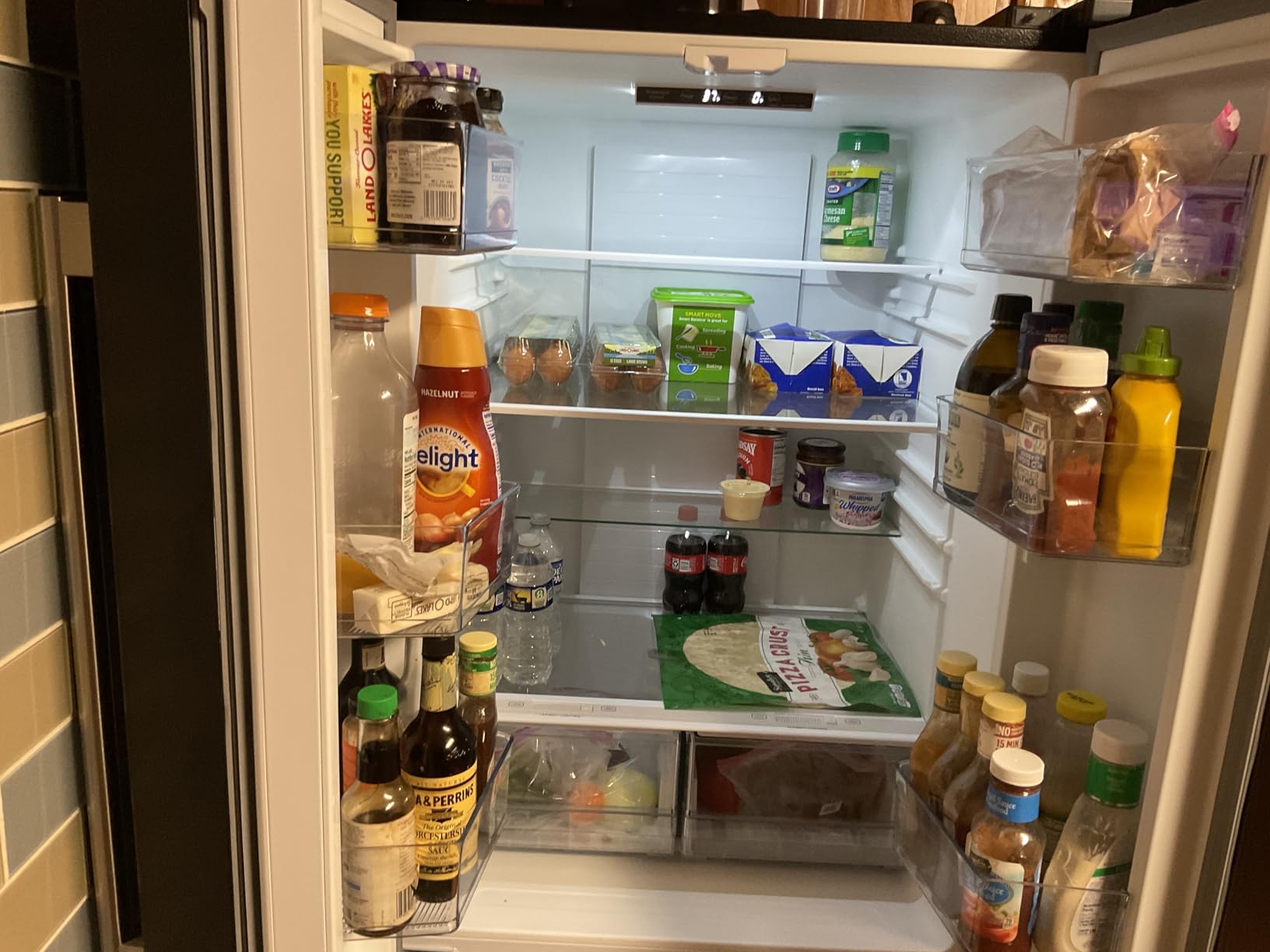 BLACK+DECKER 16 Cu. Ft. French Door Refrigerator, Built-in Ice Maker, White customer photo 1