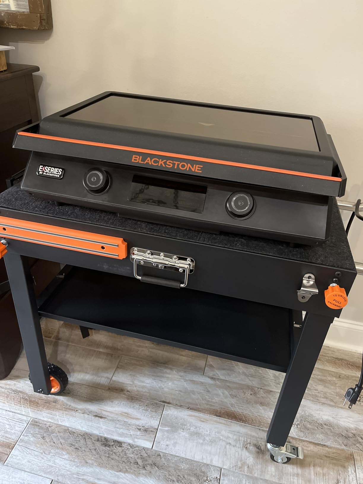 Grill Cart for Blackstone Griddle, Sturdy Grill Table, Blackstone Stand for 22 inch with Caddy, Blackstones Griddle Table with Wheels, Griddles Table Ninja Grill Stand for Tailgating, Camping customer photo 1