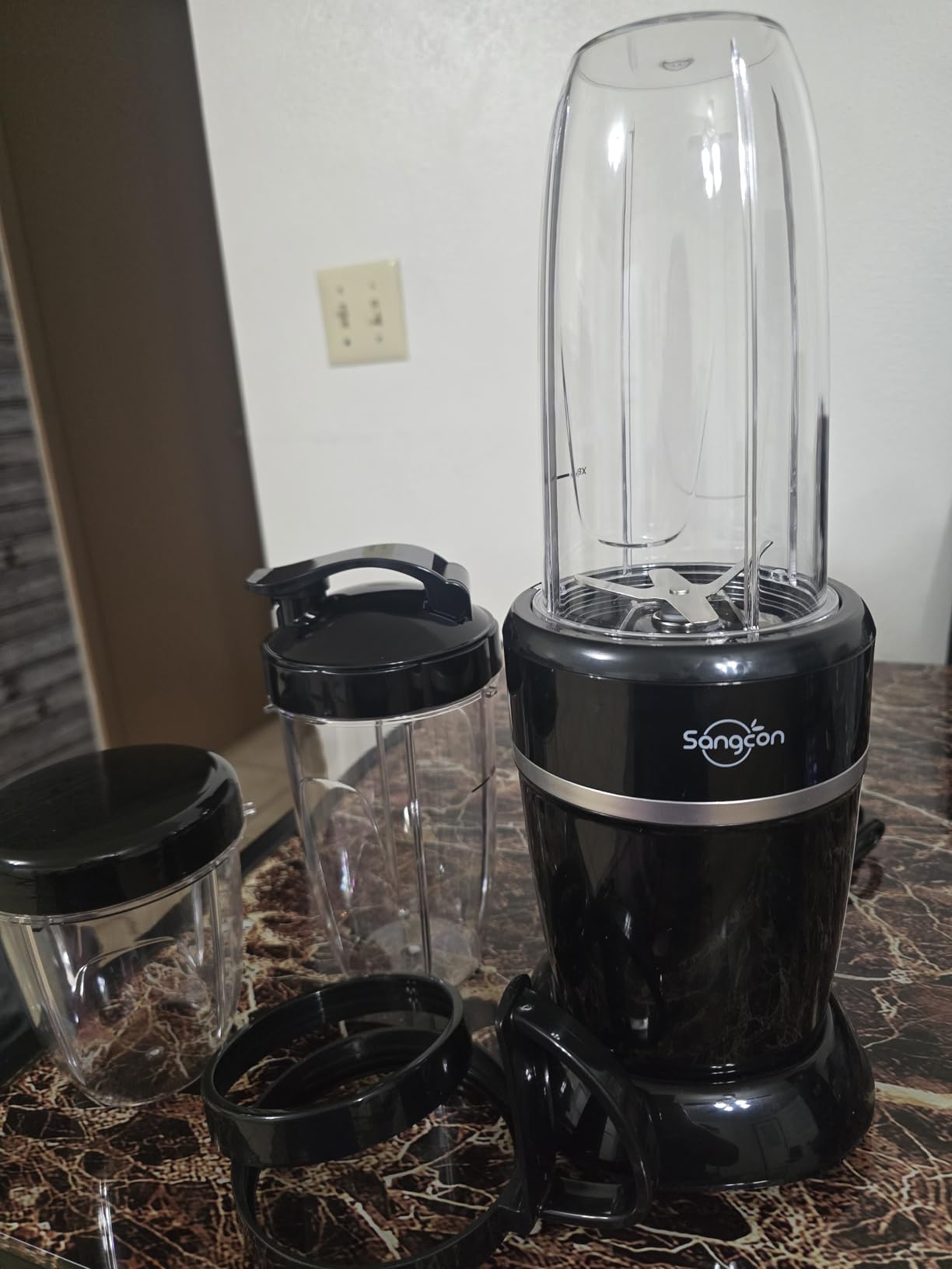 Sangcon 1000W Powerful Personal Smoothies Blender Frozen Fruit Ice Crushing customer photo 1